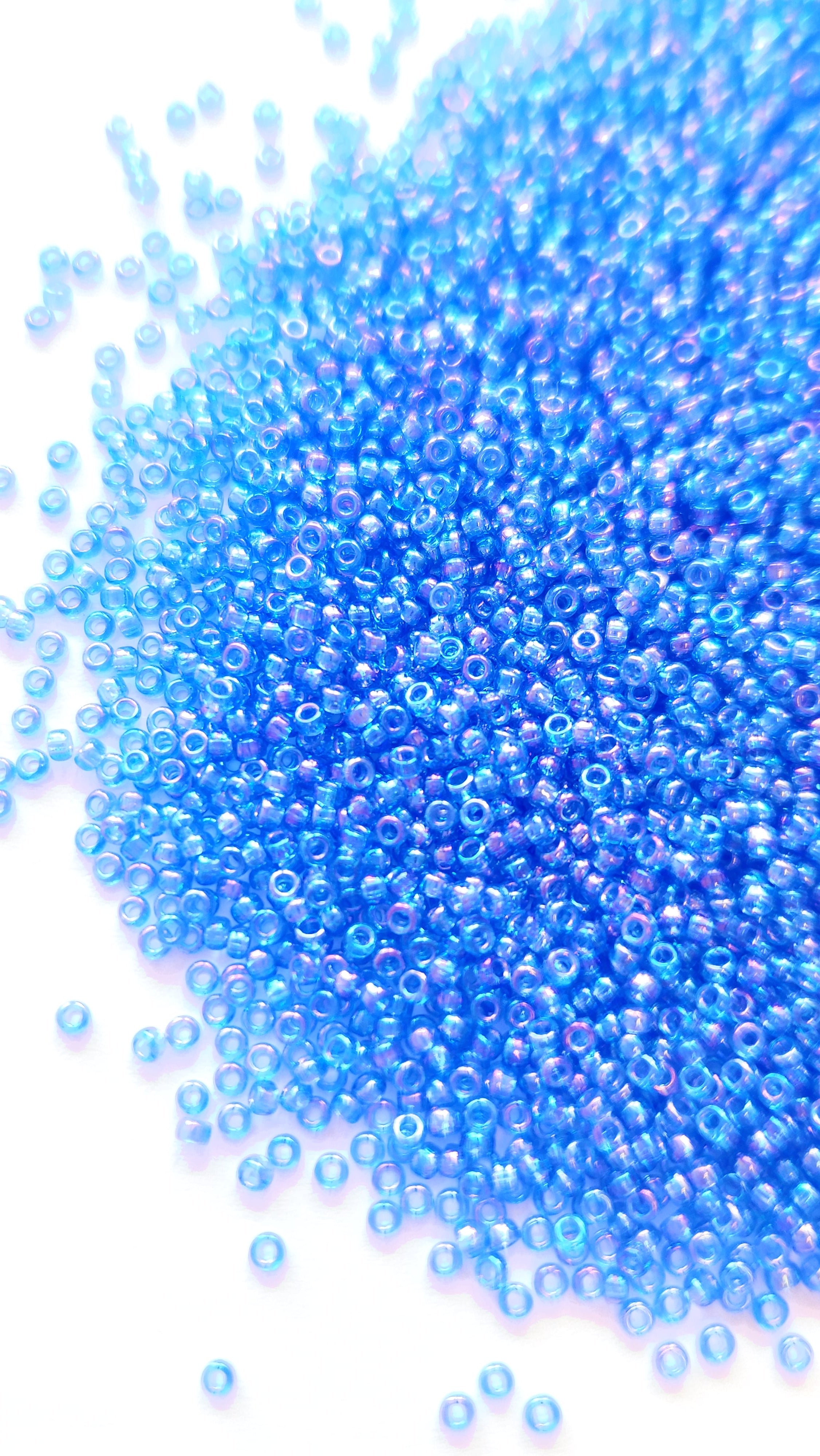 Miyuki Seed Beads 15/0 Transp. Lt. Sapphire AB