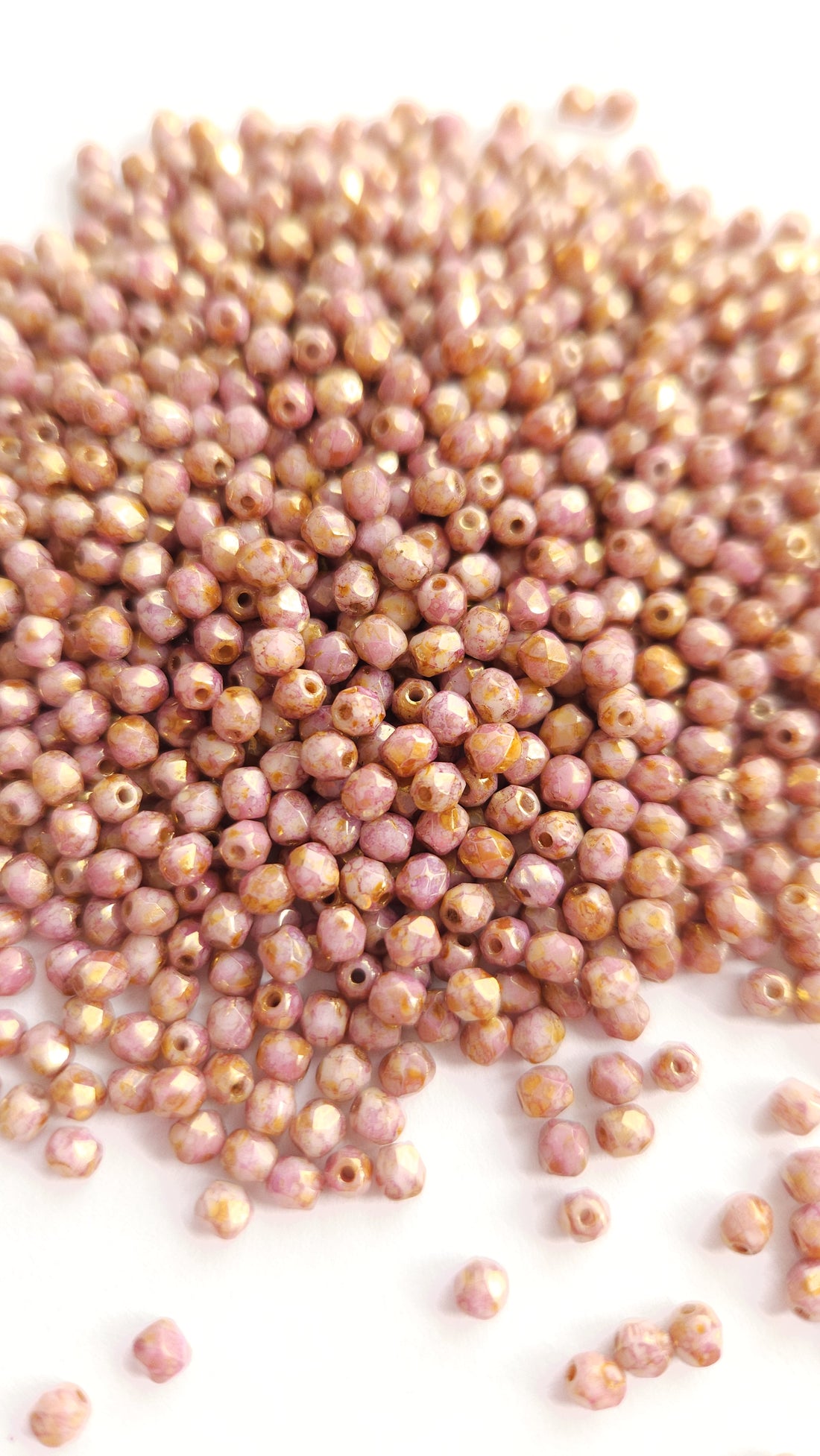 Fire Polished 3mm Chalk White Lila Gold Luster 15695