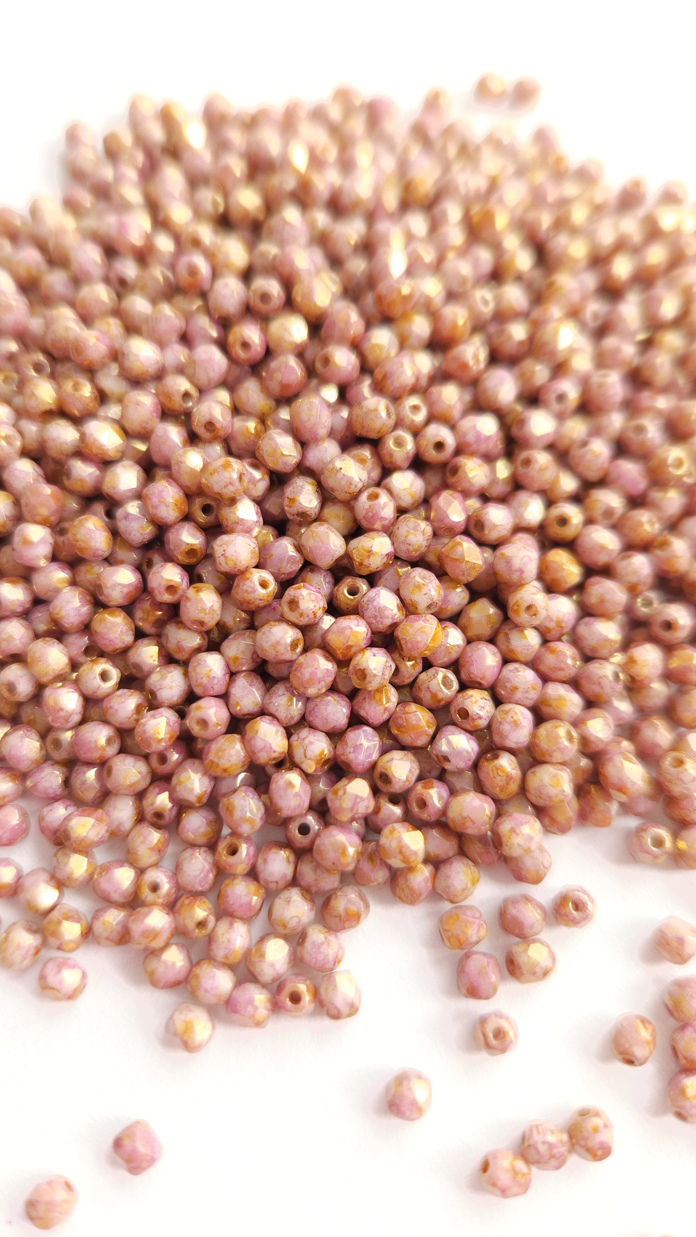 Fire Polished 3mm Chalk White Lila Gold Luster 15695