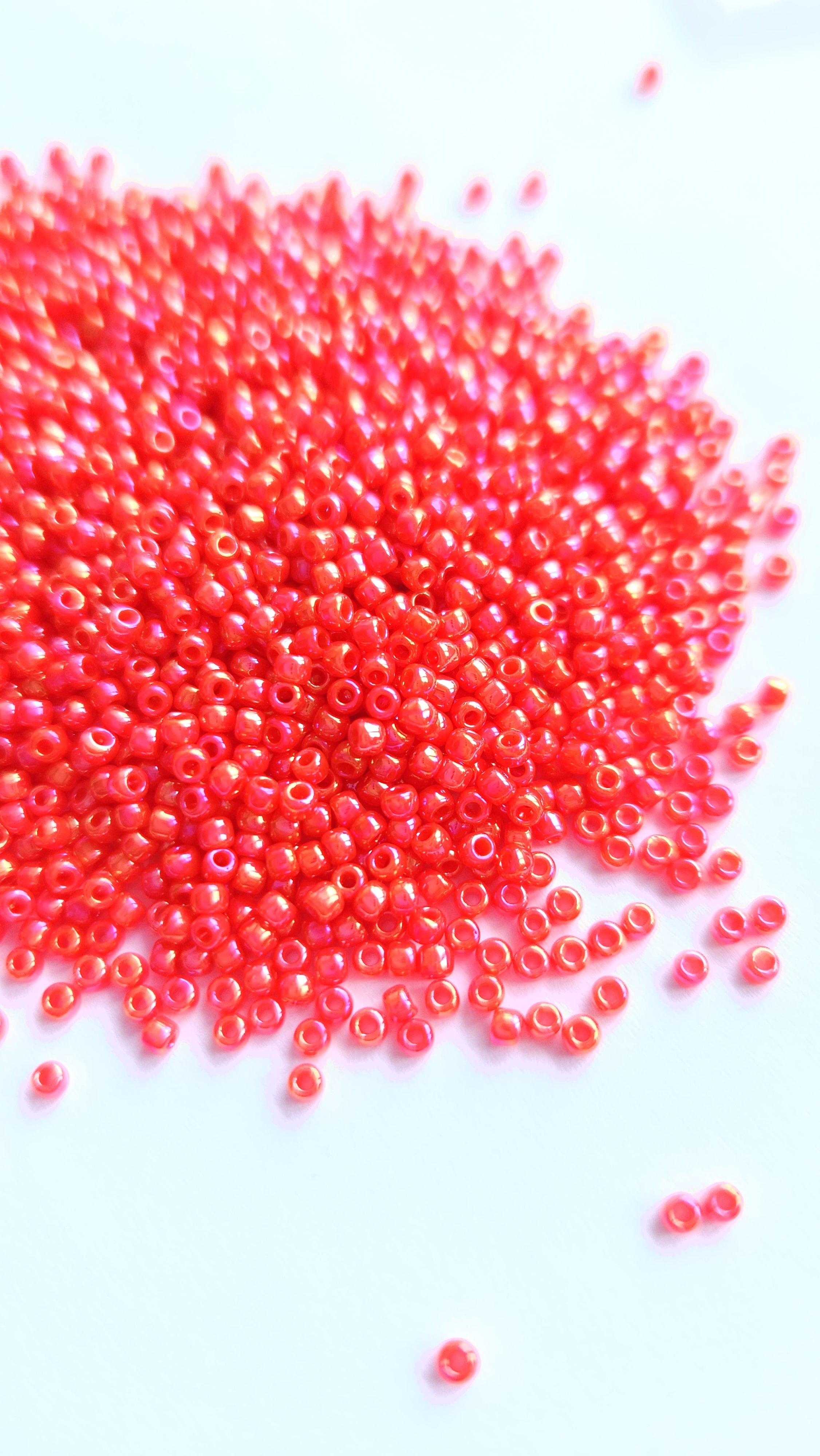 TOHO Rocailles 11/0 Opaque Rainbow Pumpkin TR-11-410