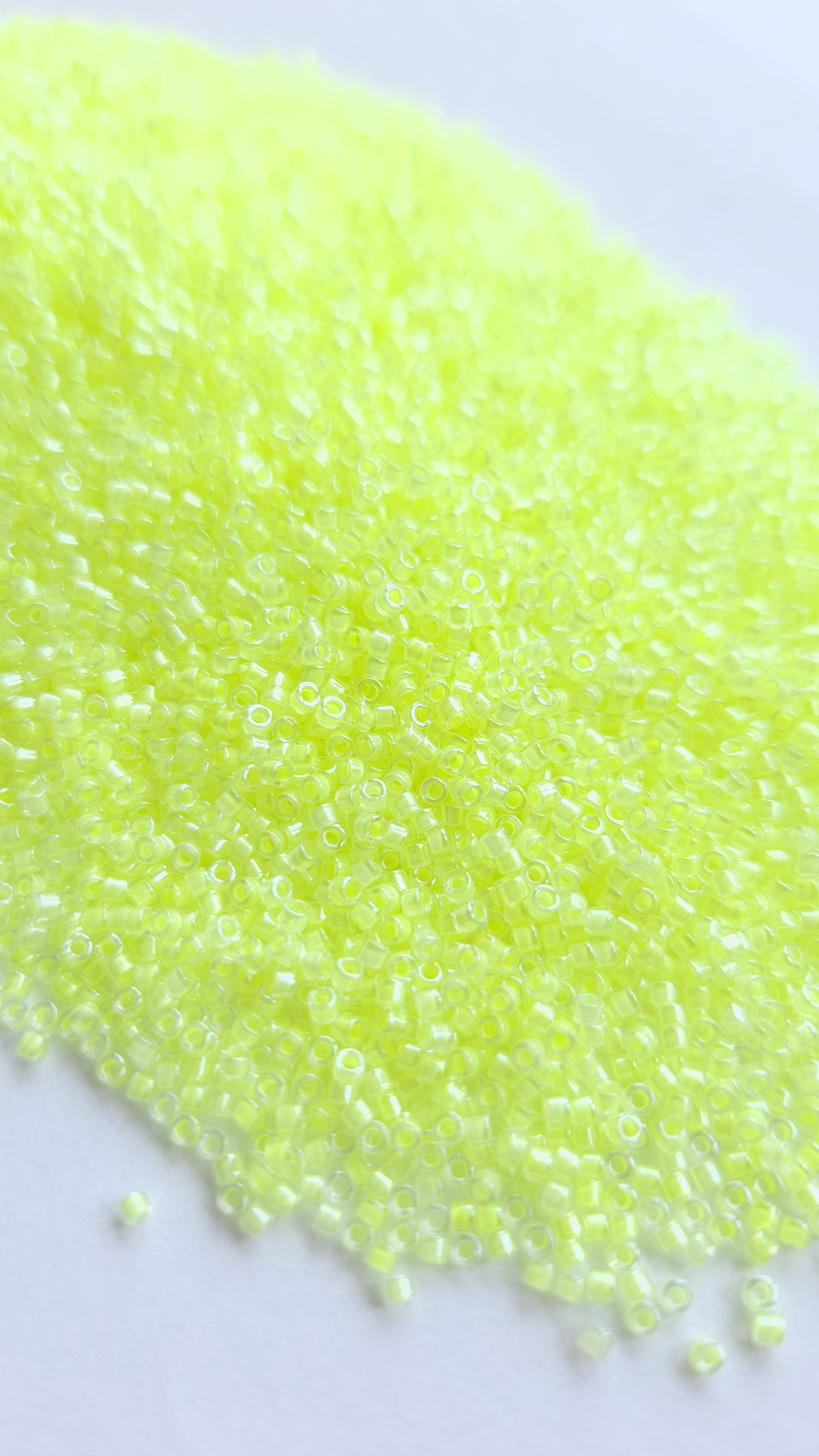 Miyuki Delica Luminous Lime Aid DB2031