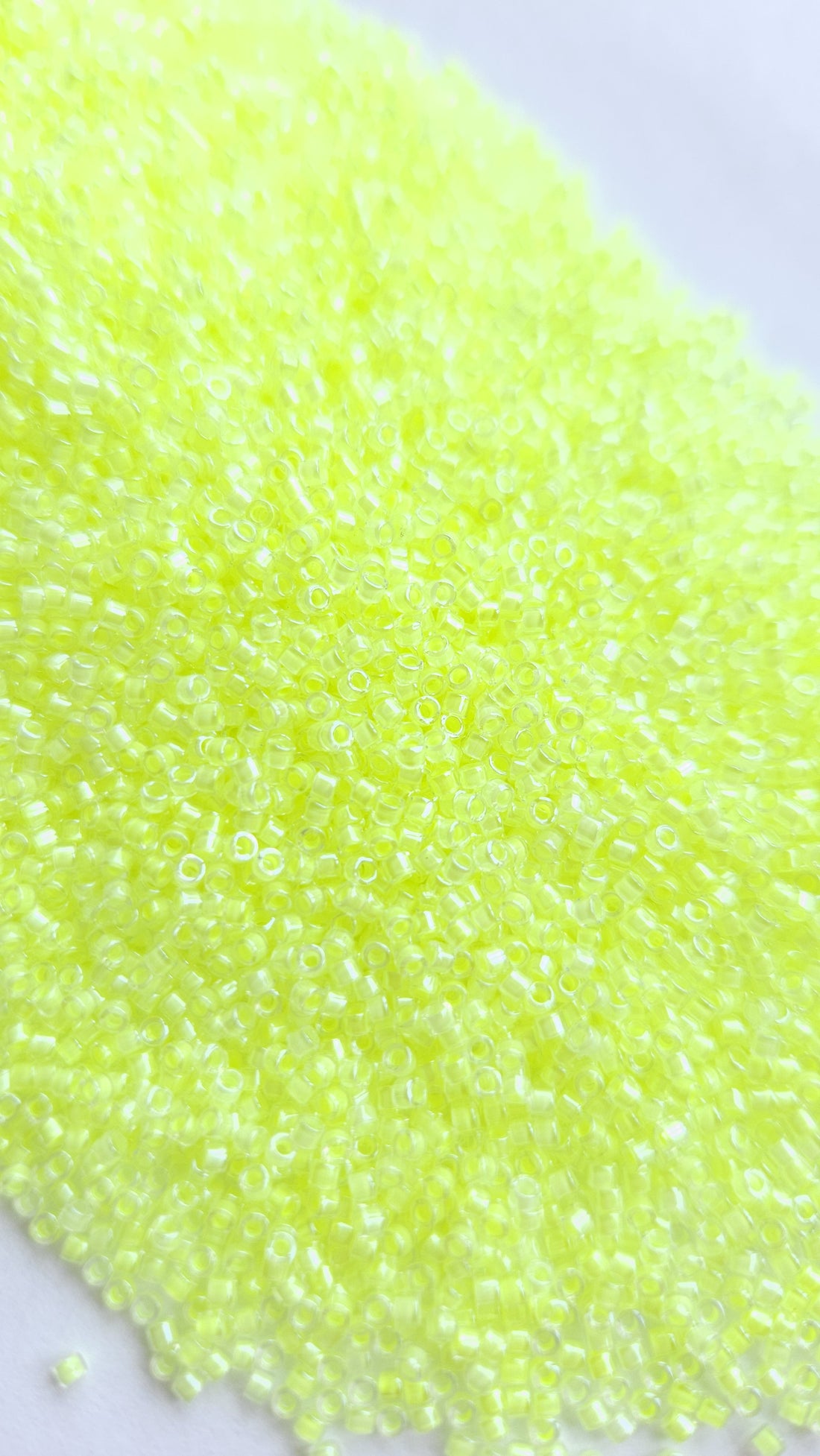 Miyuki Delica Luminous Lime Aid DB2031