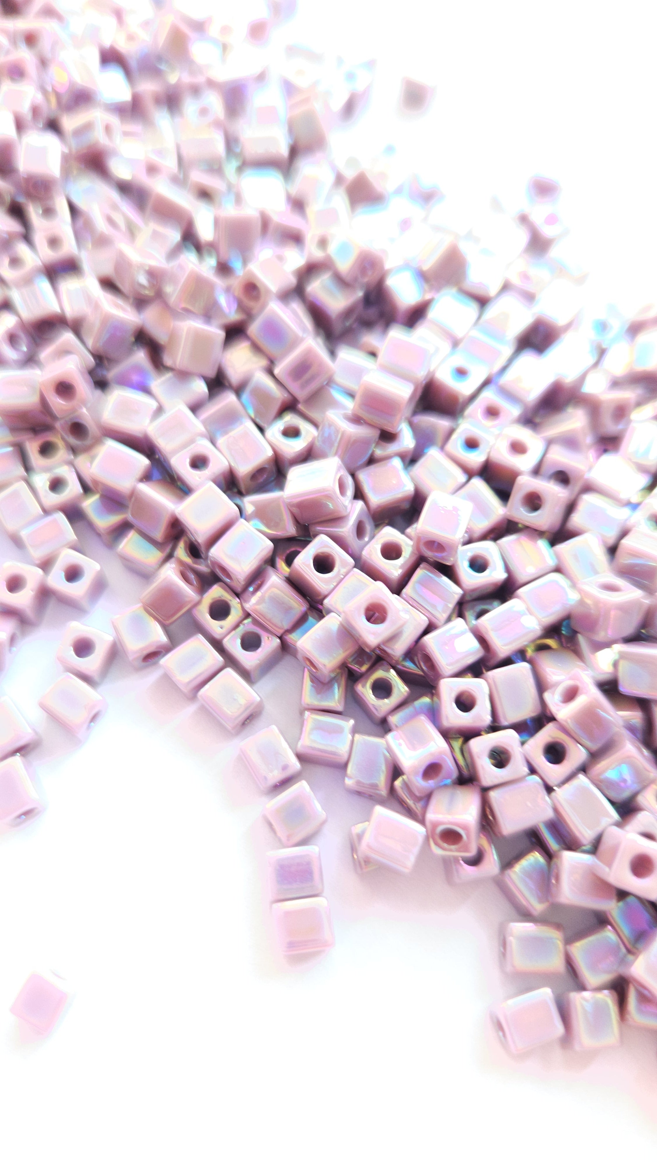 Miyuki Cubes 4mm Opaque Mauve AB0478