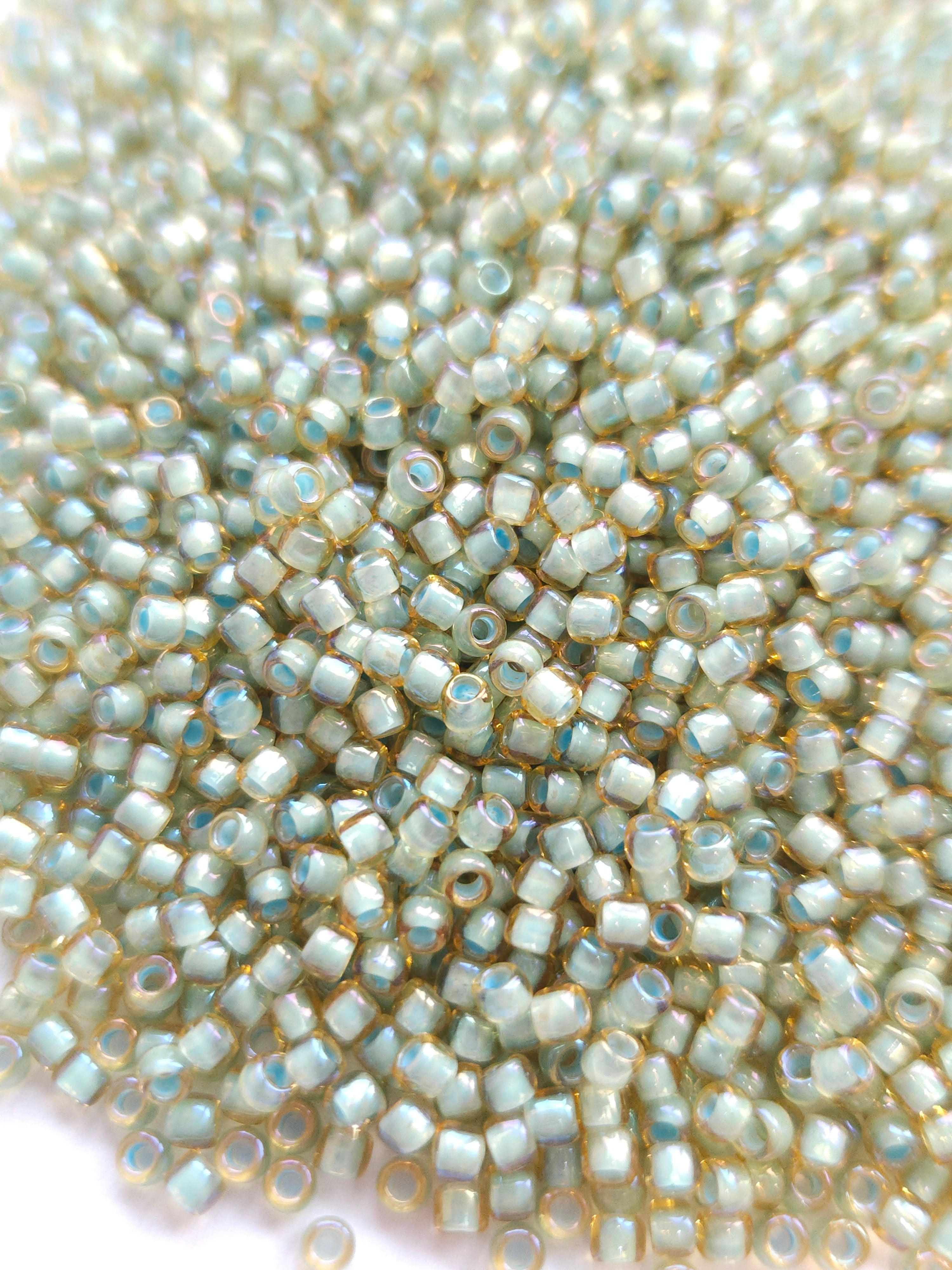 TOHO Seed Beads 8/0 Inside-color Rainbow Topaz/seafoam lnd