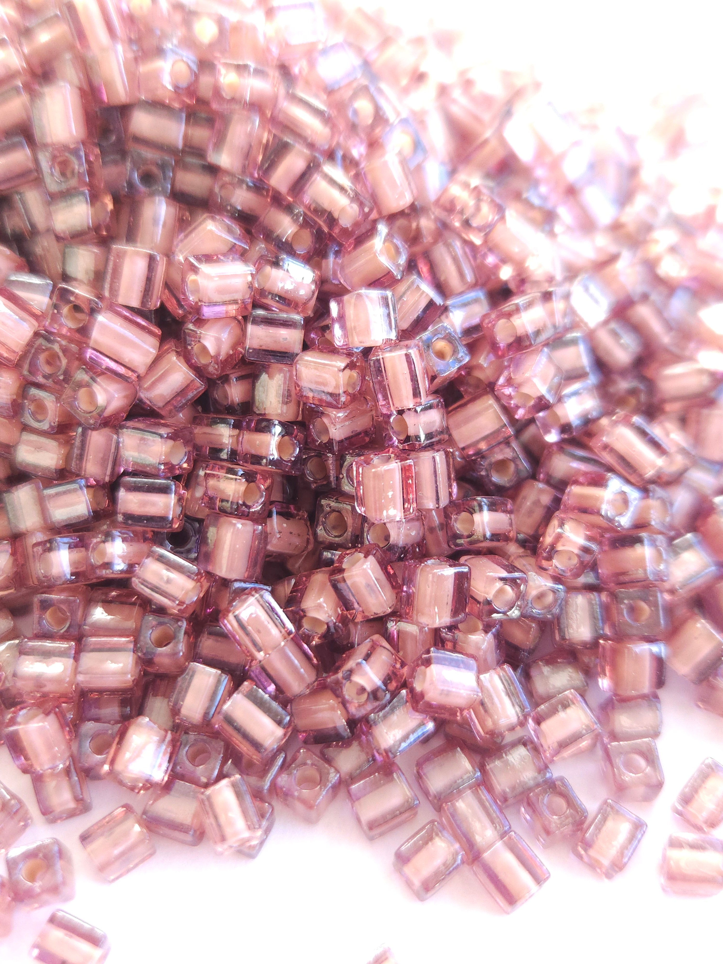Miyuki Cubes 4mm White lined Pink