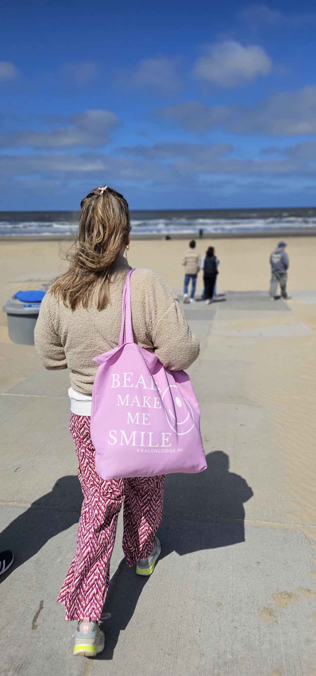 Beads Make Me Smile Oversized Bag