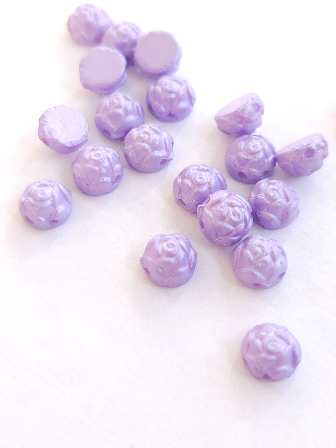 Bloemkraal 2 gats Cabochon 6mm Lila