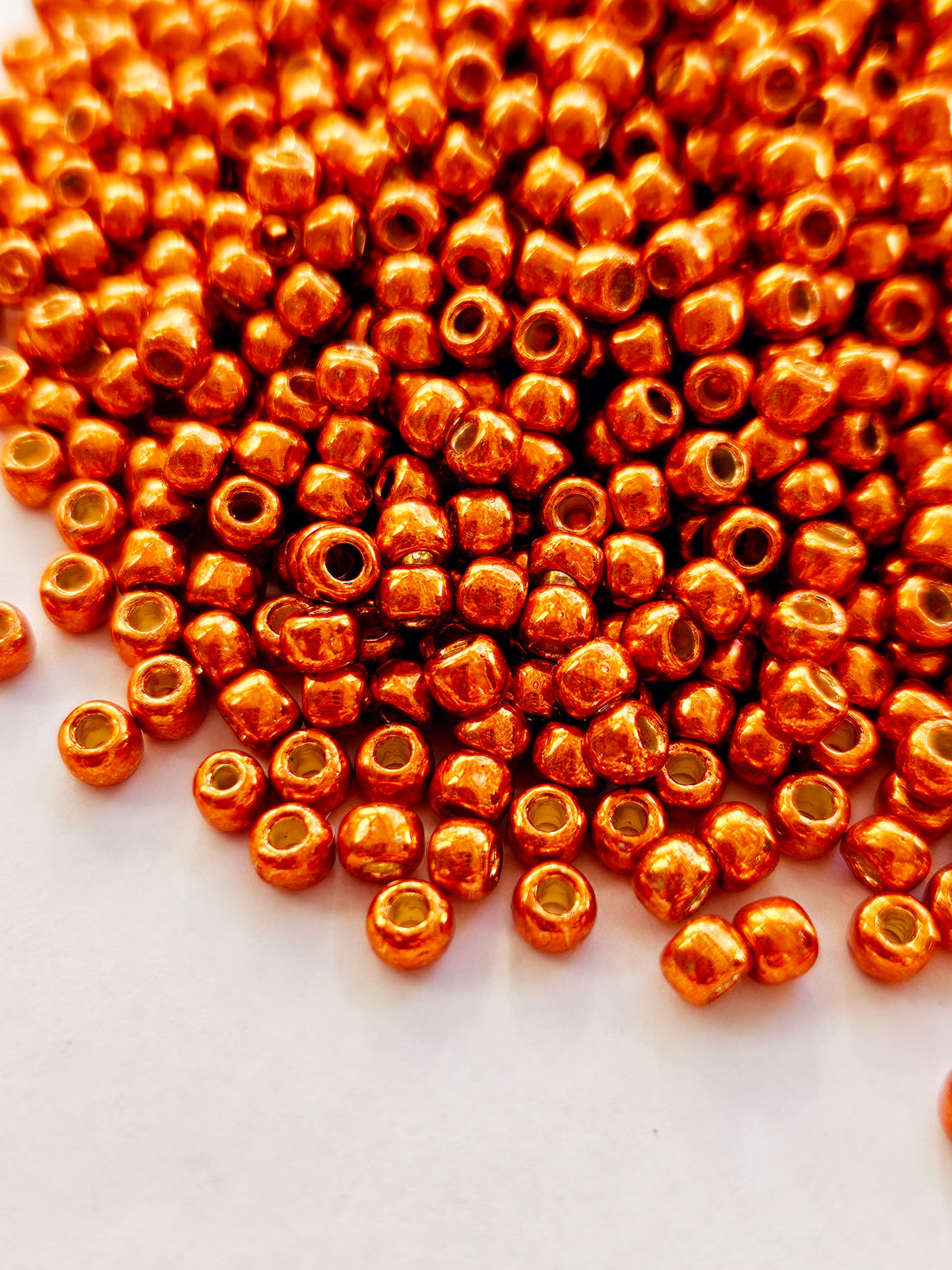 TOHO Rocailles 6/0 Perma Finish Galvanized Saffron KING&