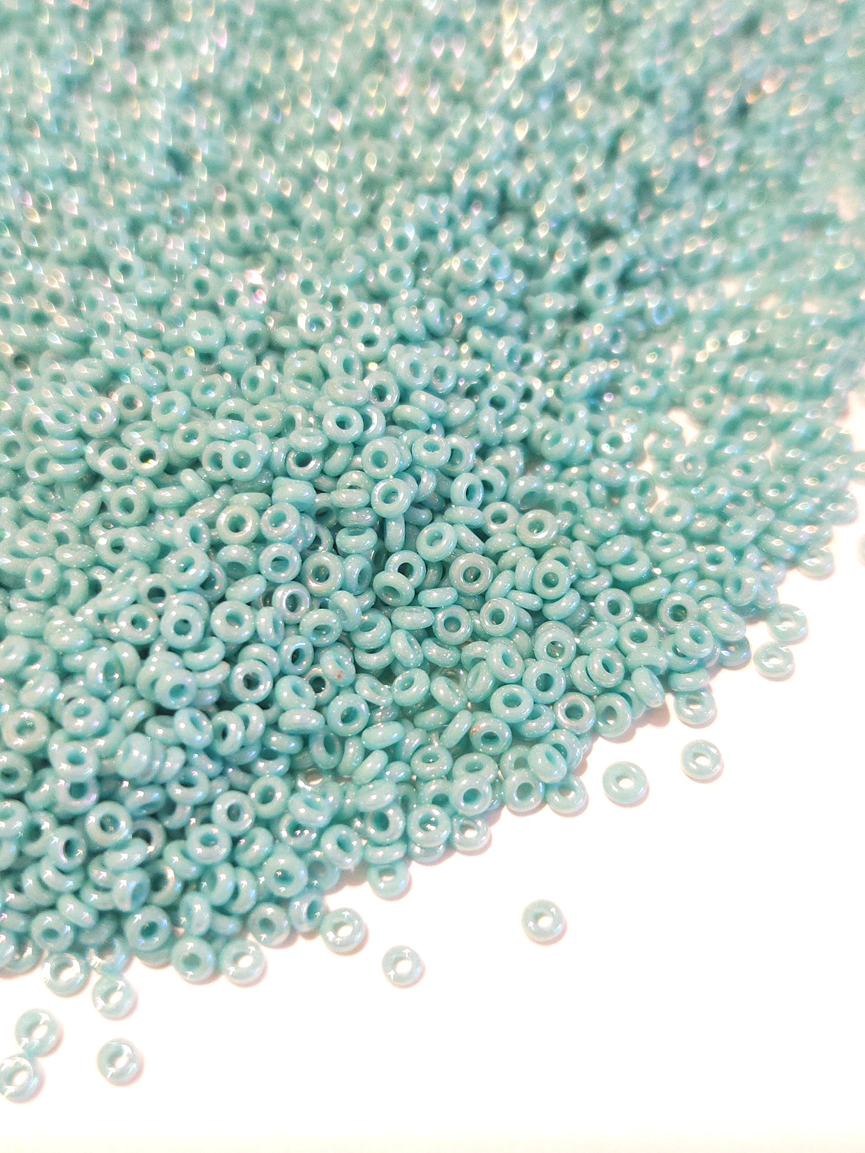 TOHO Demi Round 11/0 Opaque Rainbow Turquoise