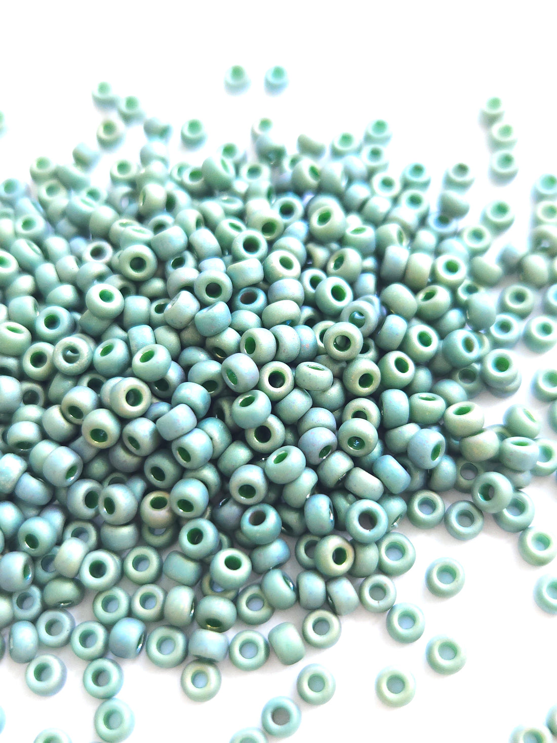 Miyuki 8/0 Rocailles Mat. Metl.Sage Green luster 2031