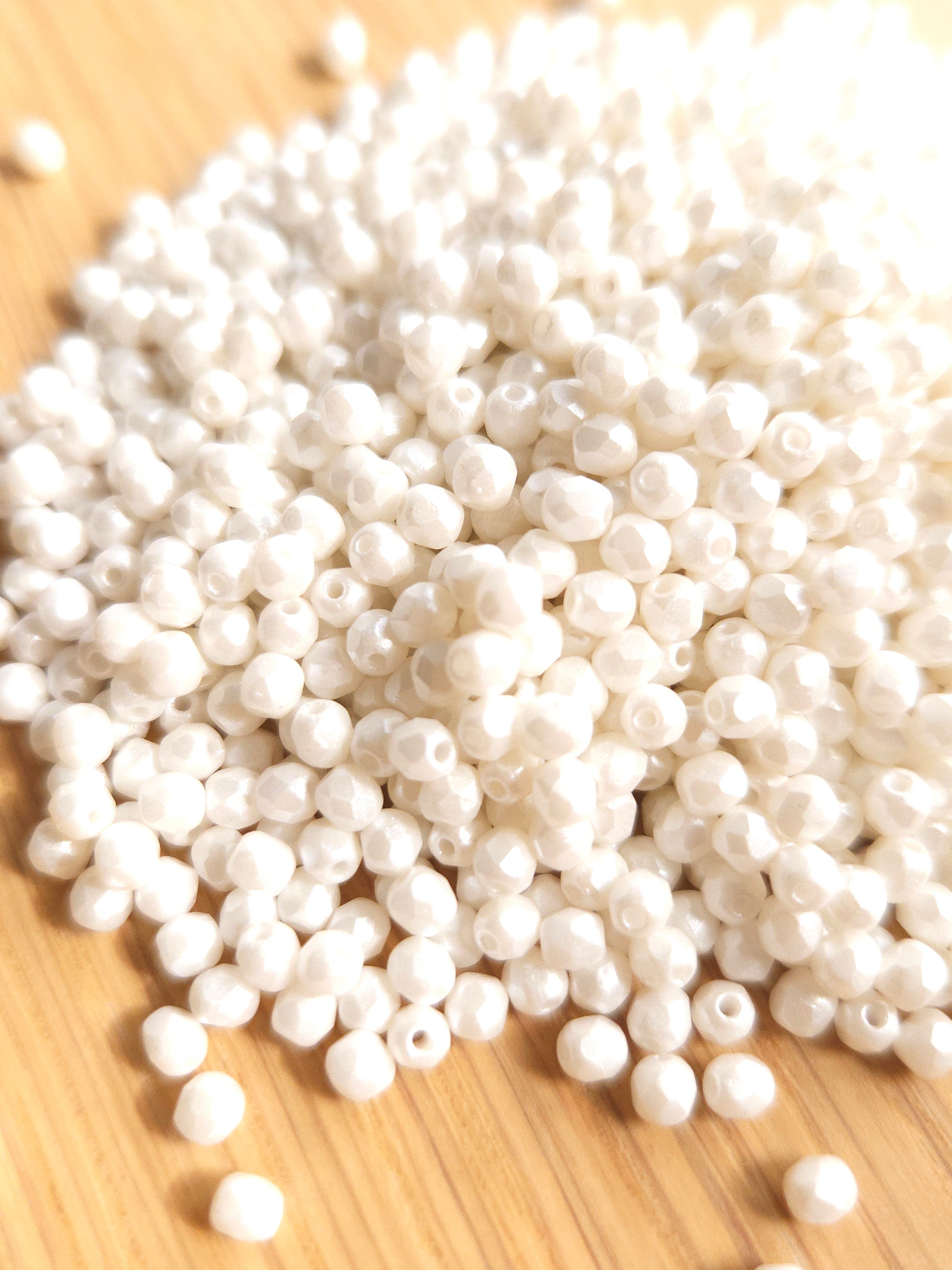 Fire Polished 3 mm Alabaster Pastel White 130st