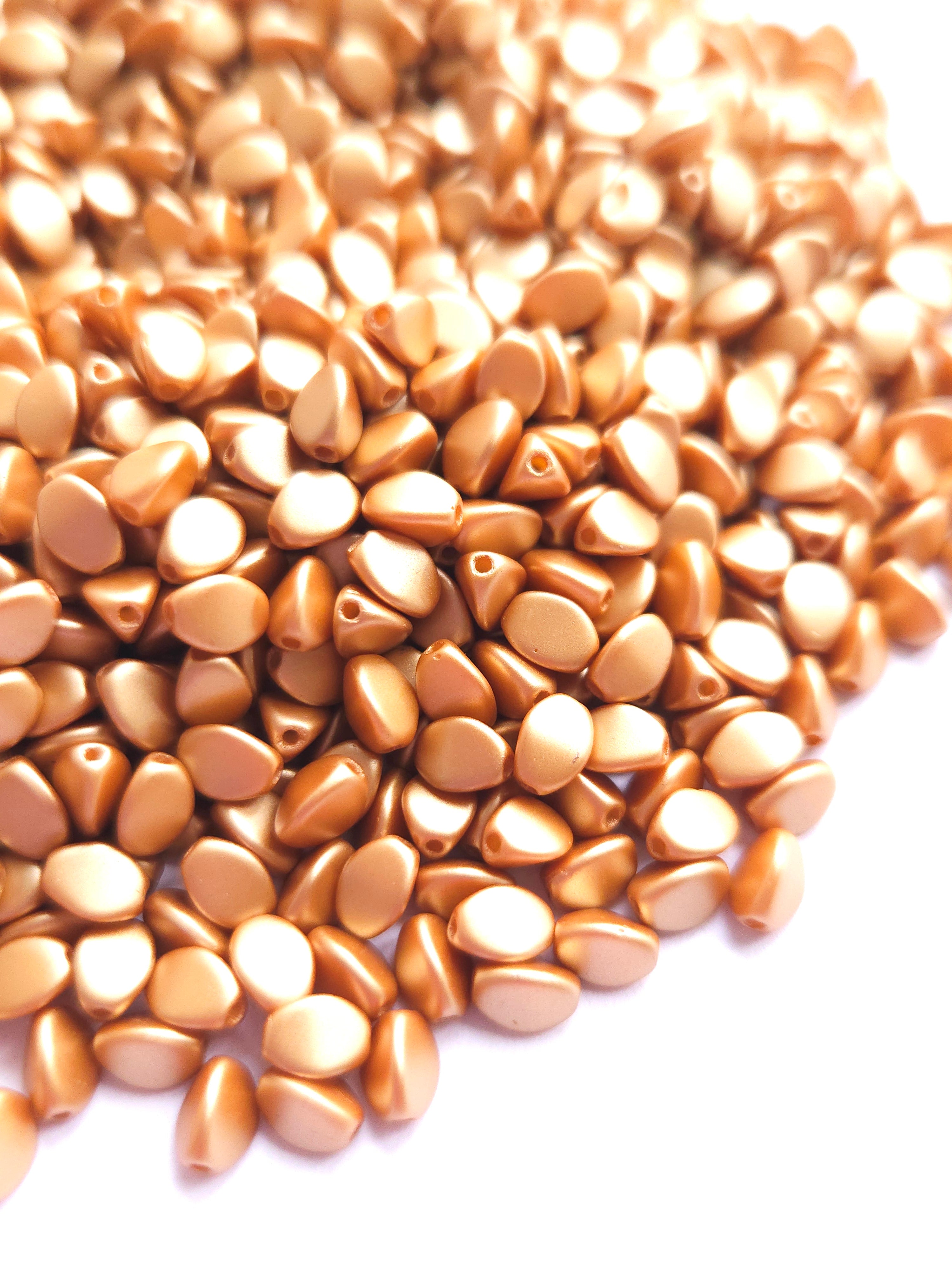 Beukenootje 5x3mm Pastel Amber