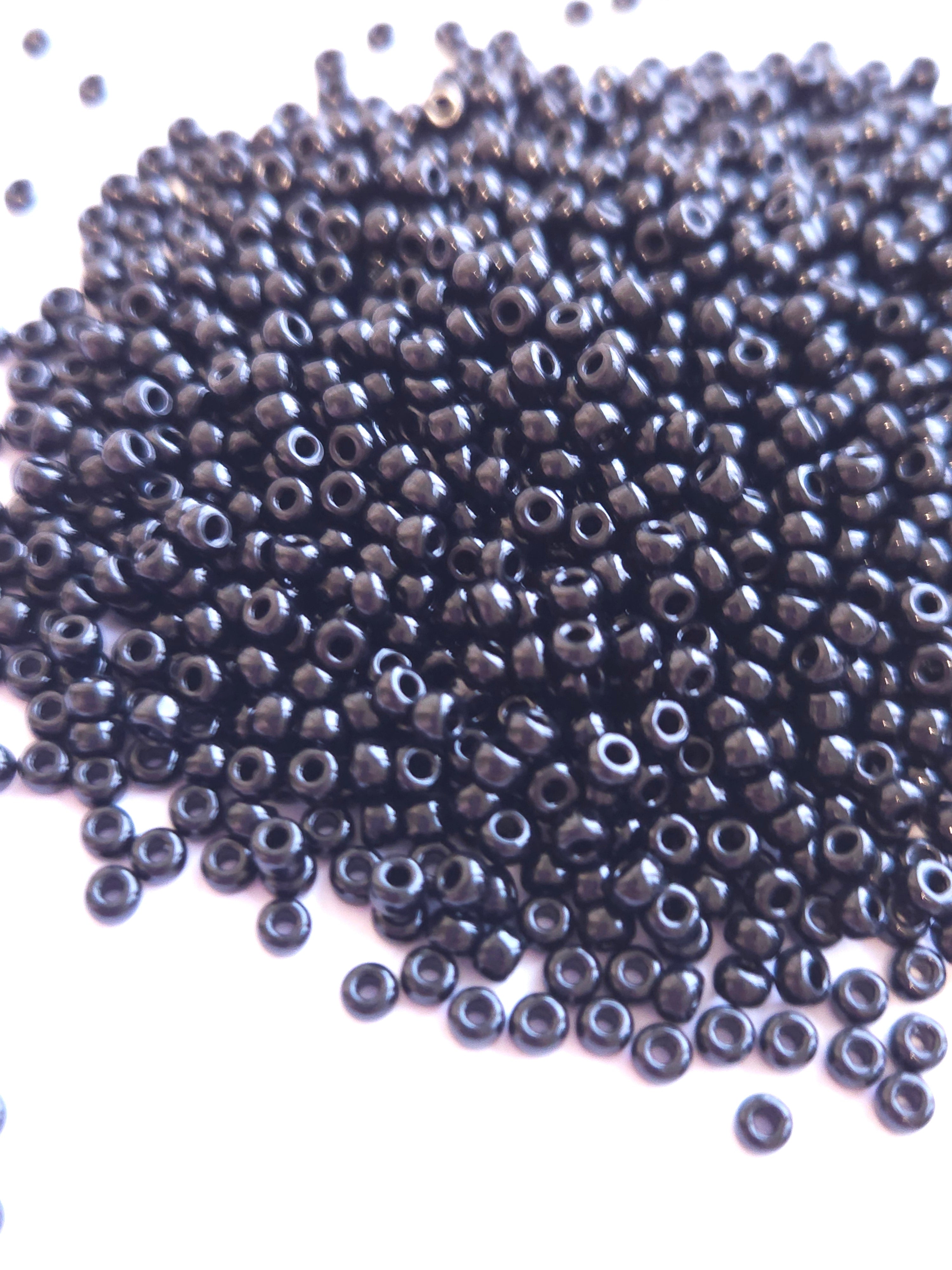 Miyuki Rocailles 8/0 Opaque Black