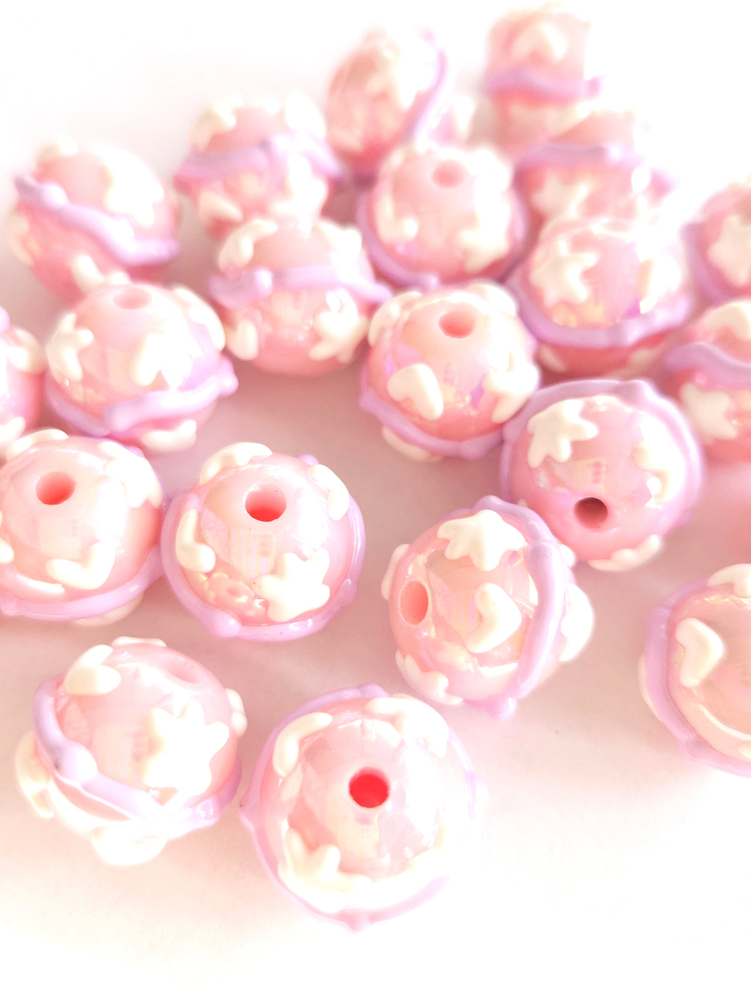 Jumbo Acryl kraal 18mm hand geschilderd roze met witte sterretjes