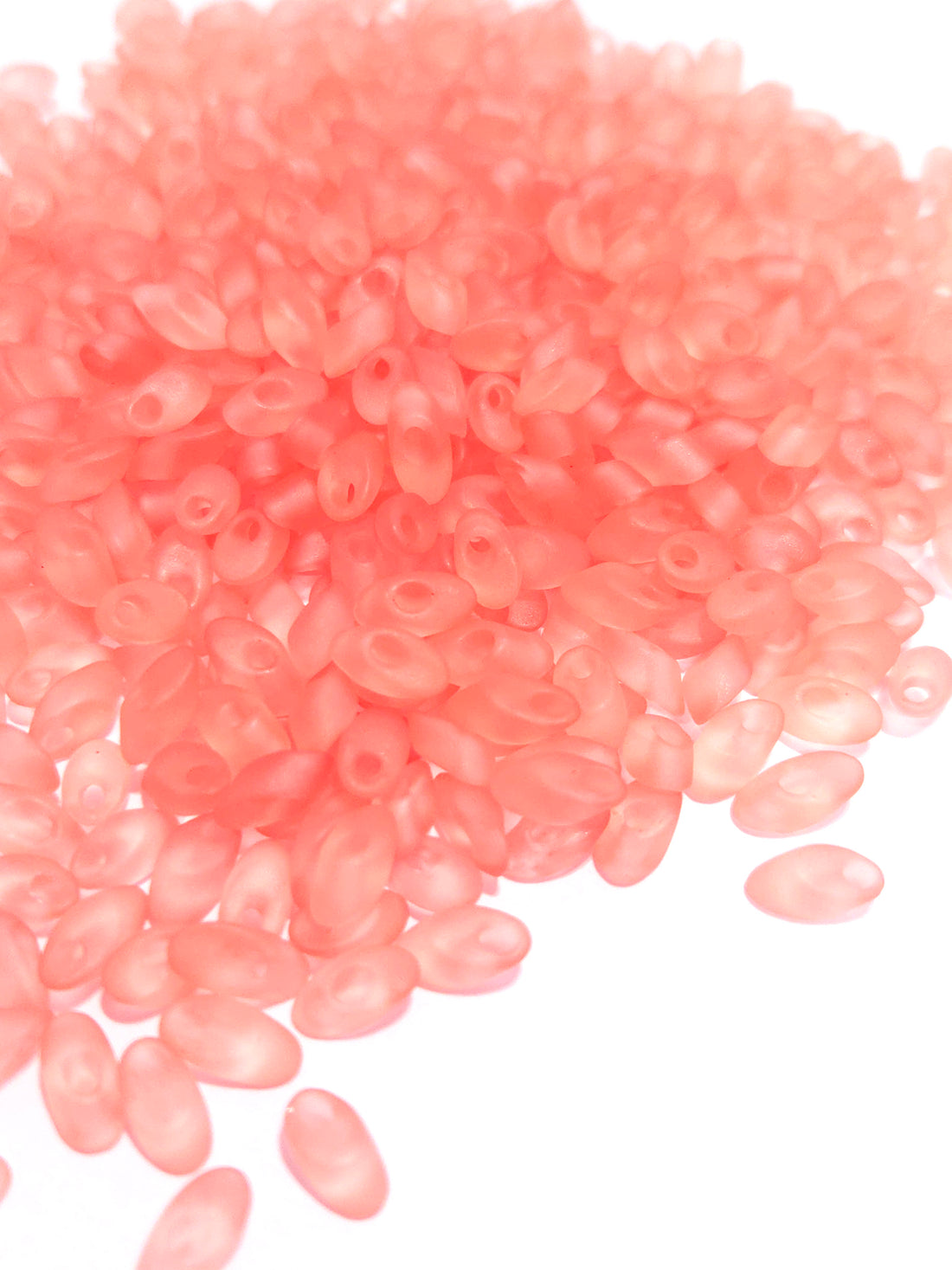 Miyuki Long Magtama 4x7mm Matted Transparent Peach