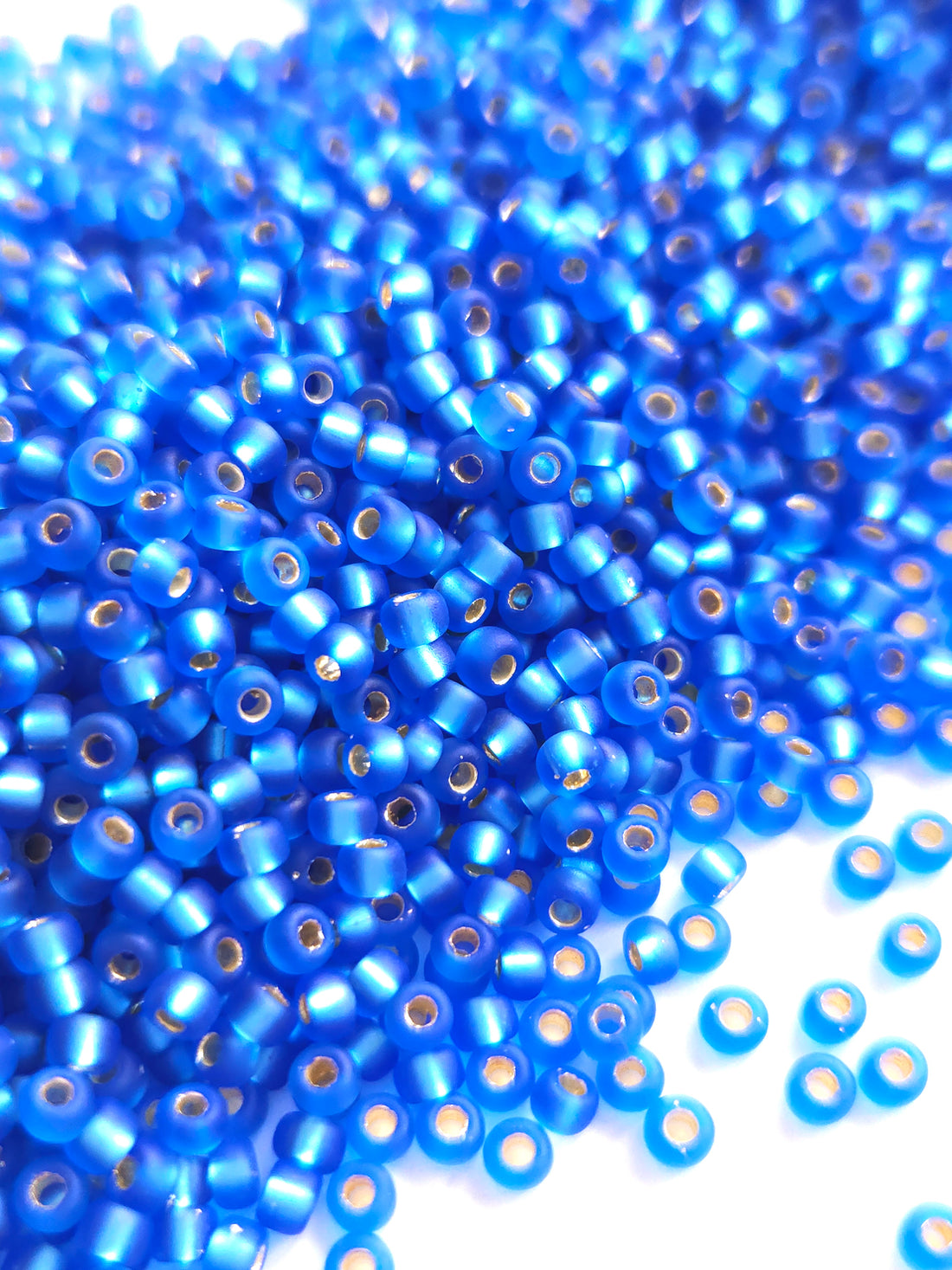 Miyuki 8/0 Rocailles Matte S. lined Sapphire 919F