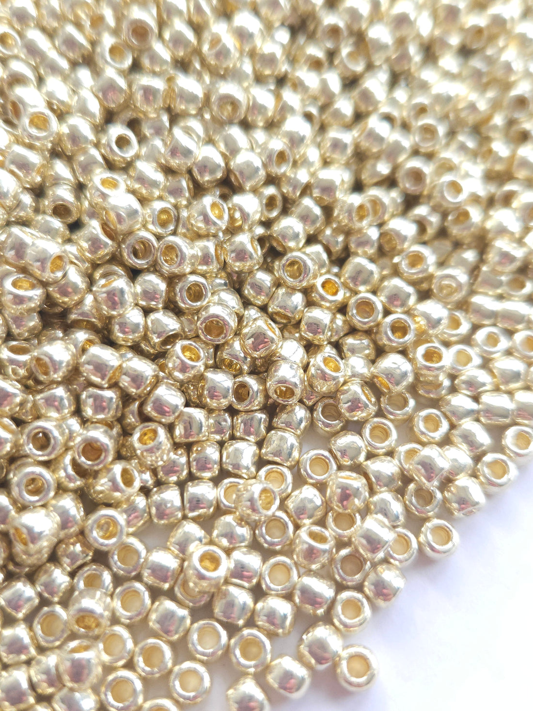 TOHO Seed Beads 6/0 Perma Finish Galvanized Aluminum