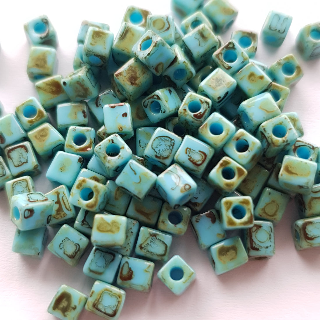 Miyuki Cubes 4mm Picasso Opaque Seafoam Green