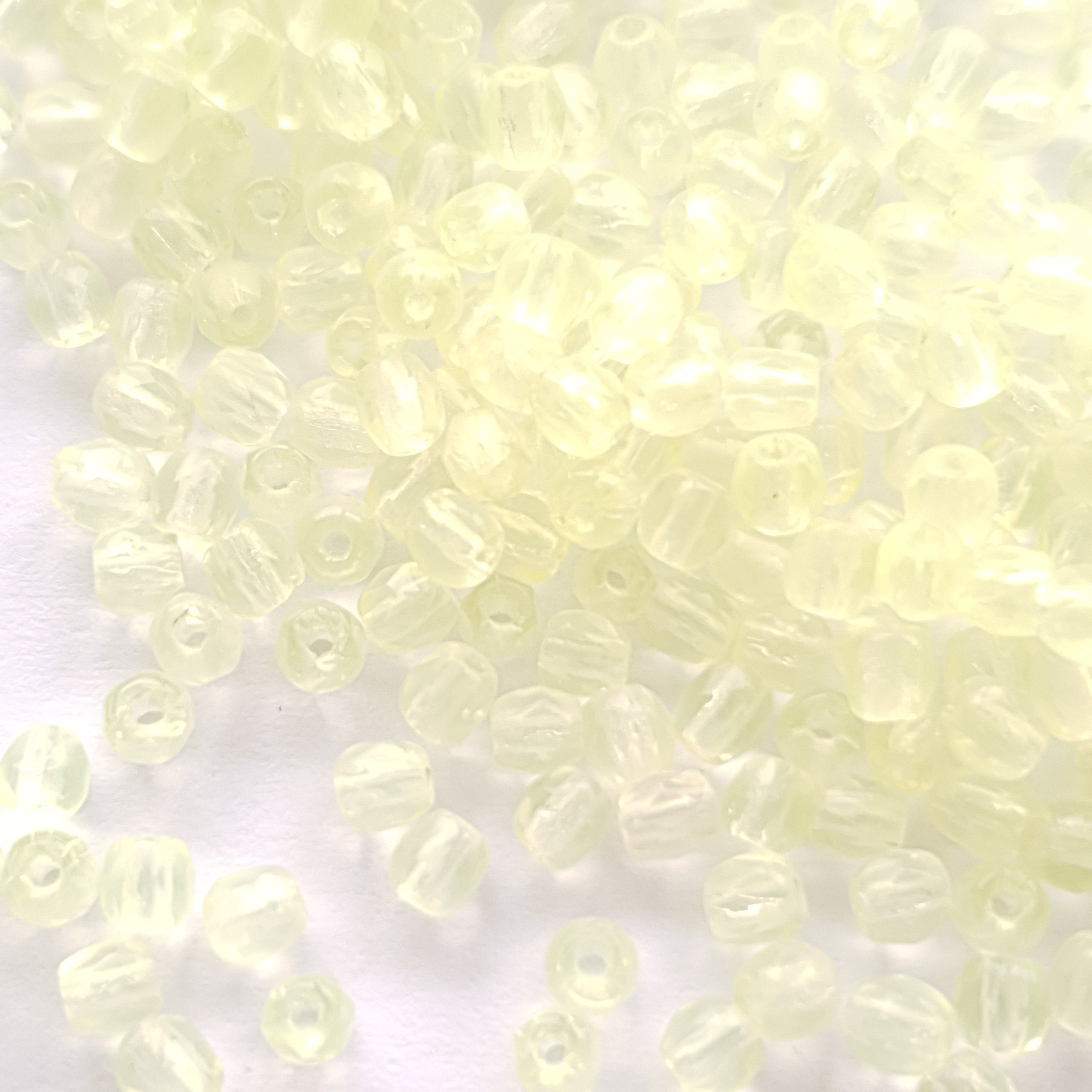 Fire Polished 3mm Jonquille