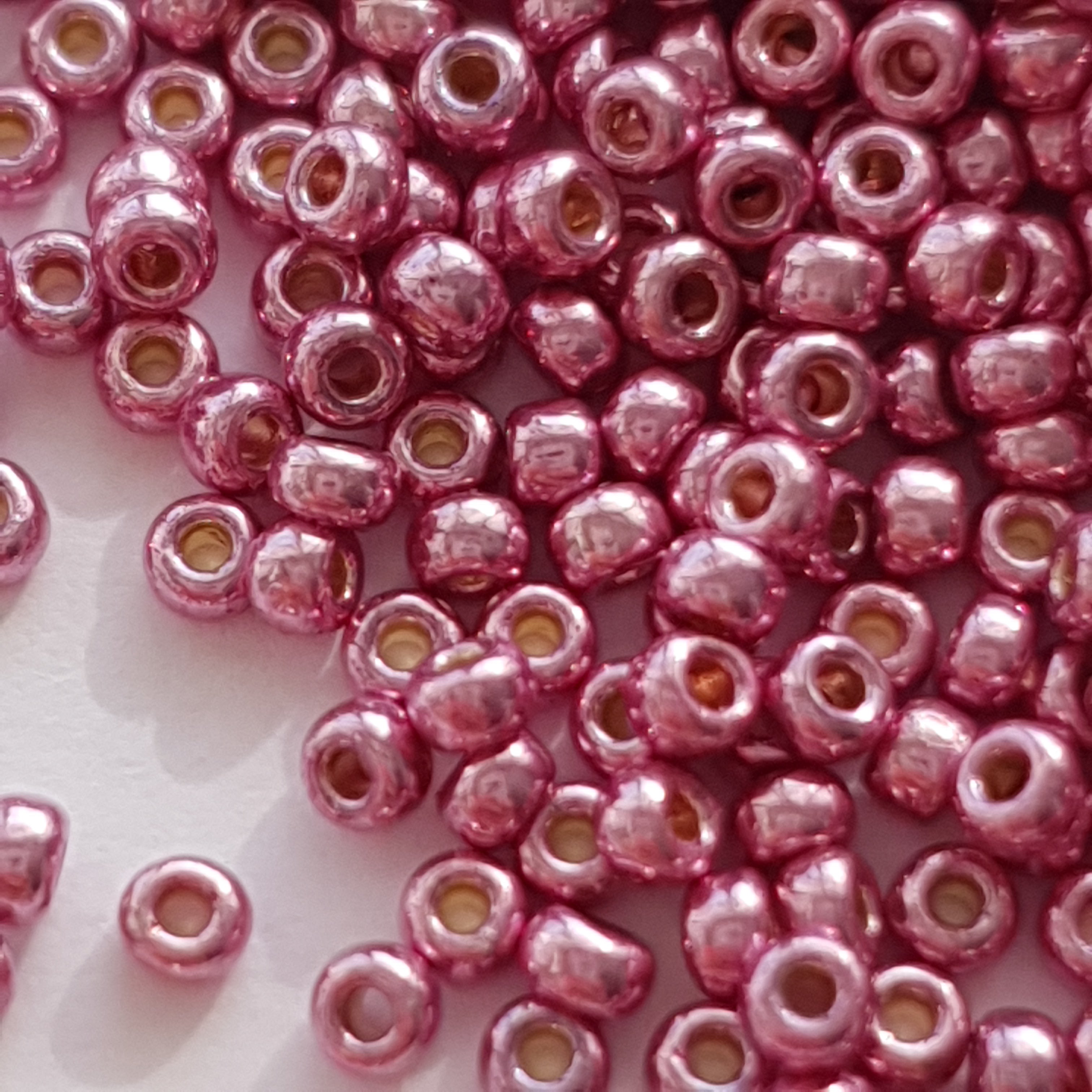 Miyuki Rocailles 11/0 - Duracoat Galvanized Dusty Orchid 11-4218