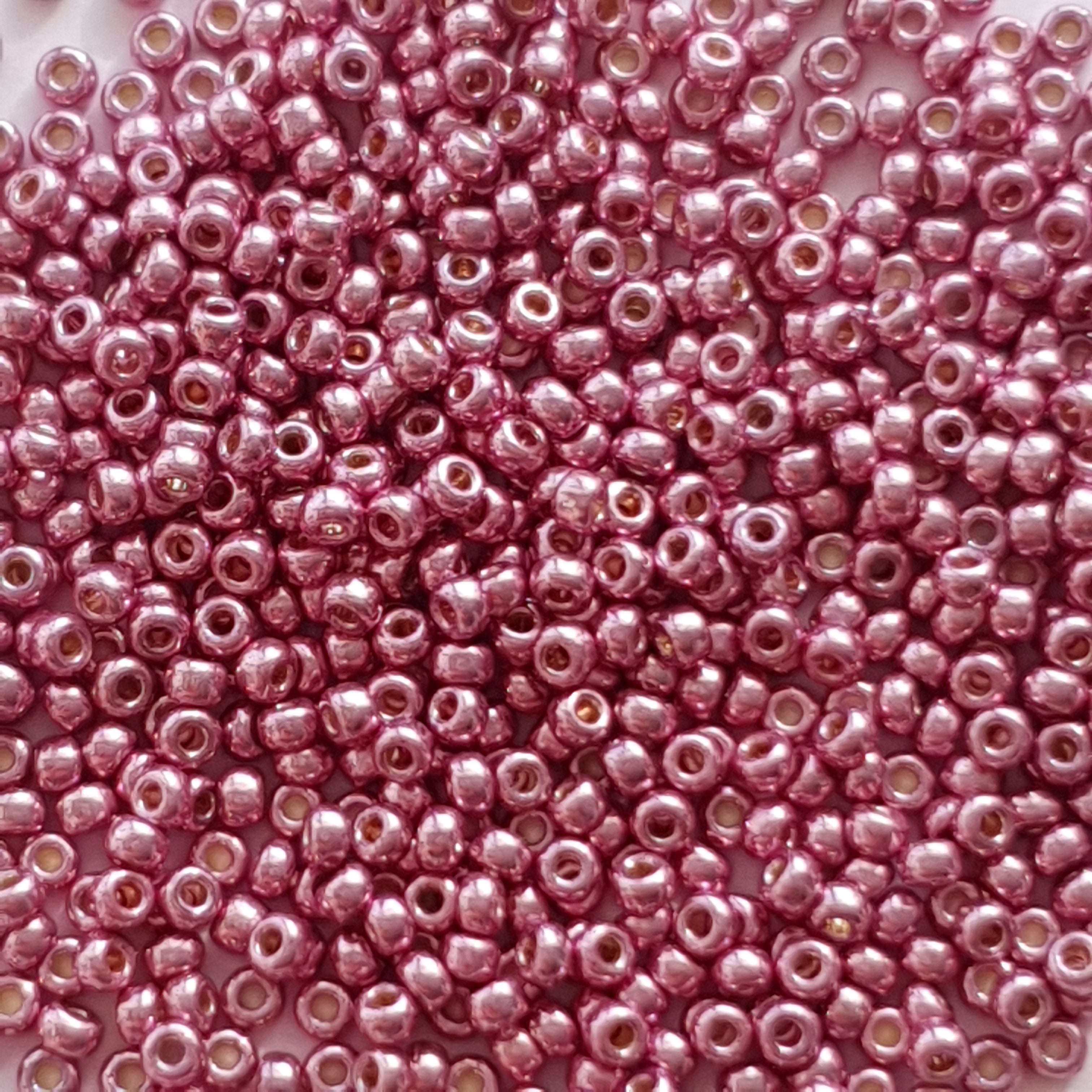 Miyuki Rocailles 11/0 - Duracoat Galvanized Dusty Orchid 11-4218