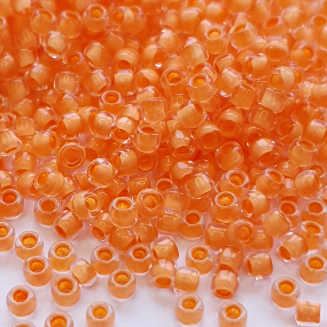 TOHO 80 rond Inside color Crystal Apricot lined tr-08-963