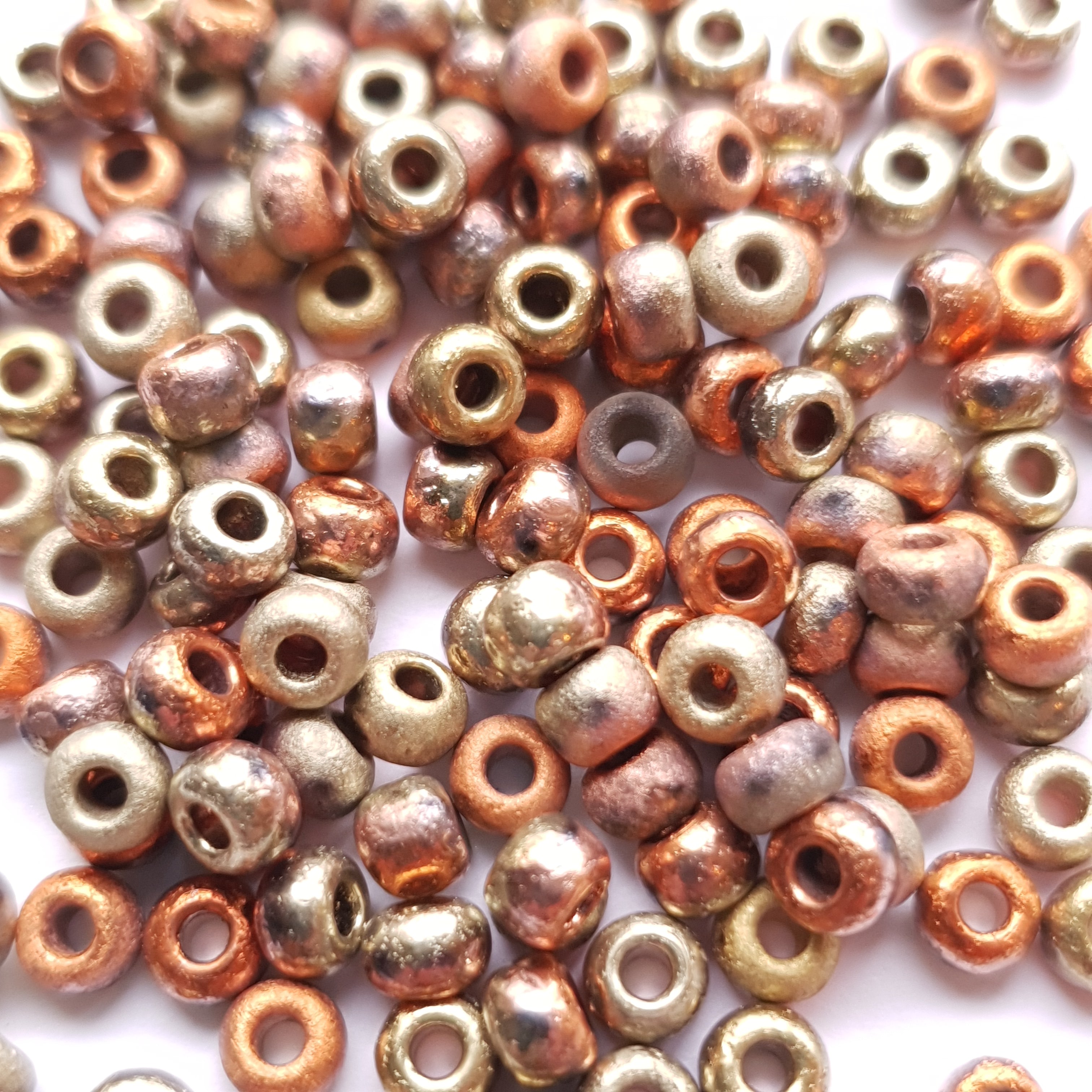 Tsjechische Rocailles 60 Crystal Etched California Gold Rush 98582