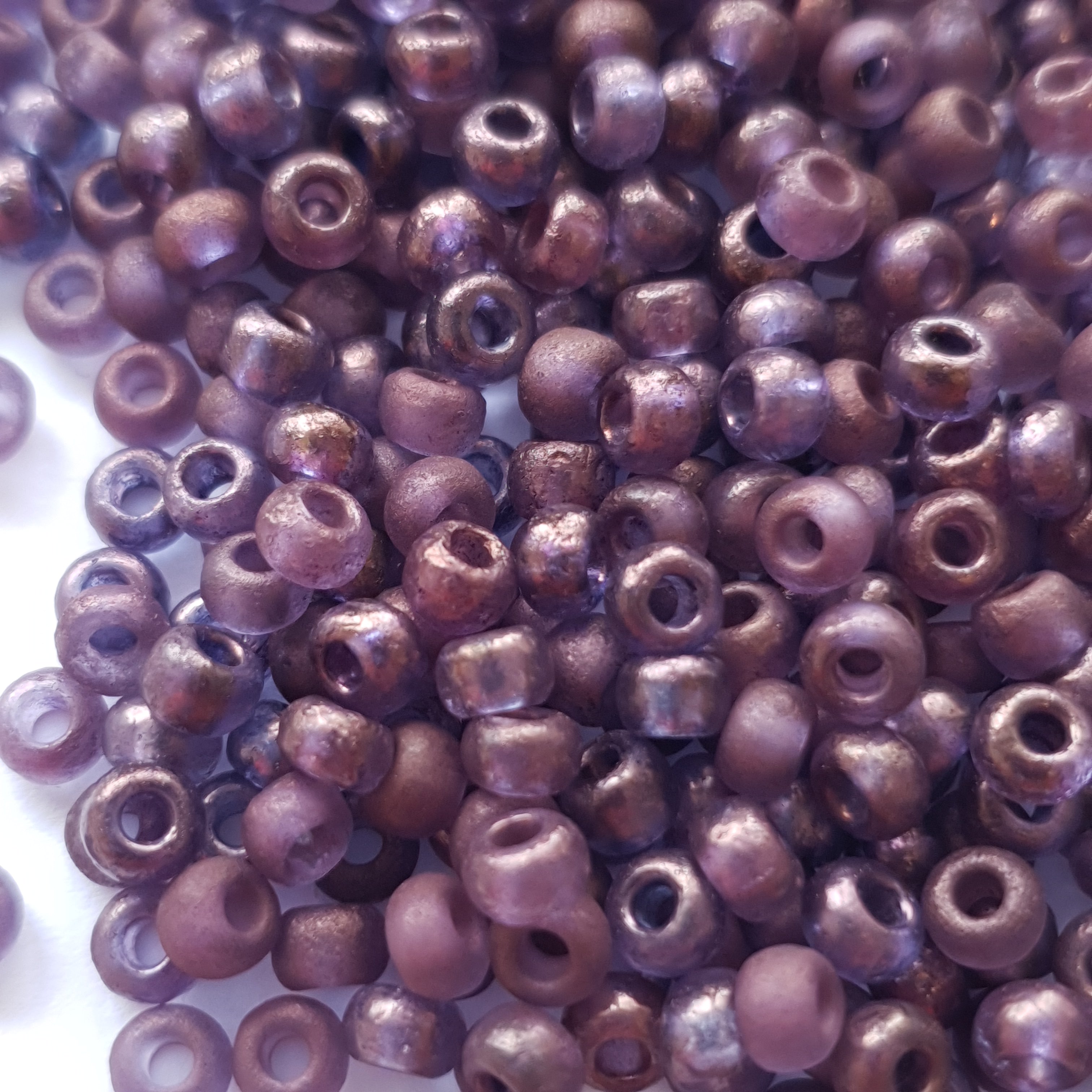 Tsjechische Rocailles 6/0 Etched Crystal Lila Vega Luster 15726E