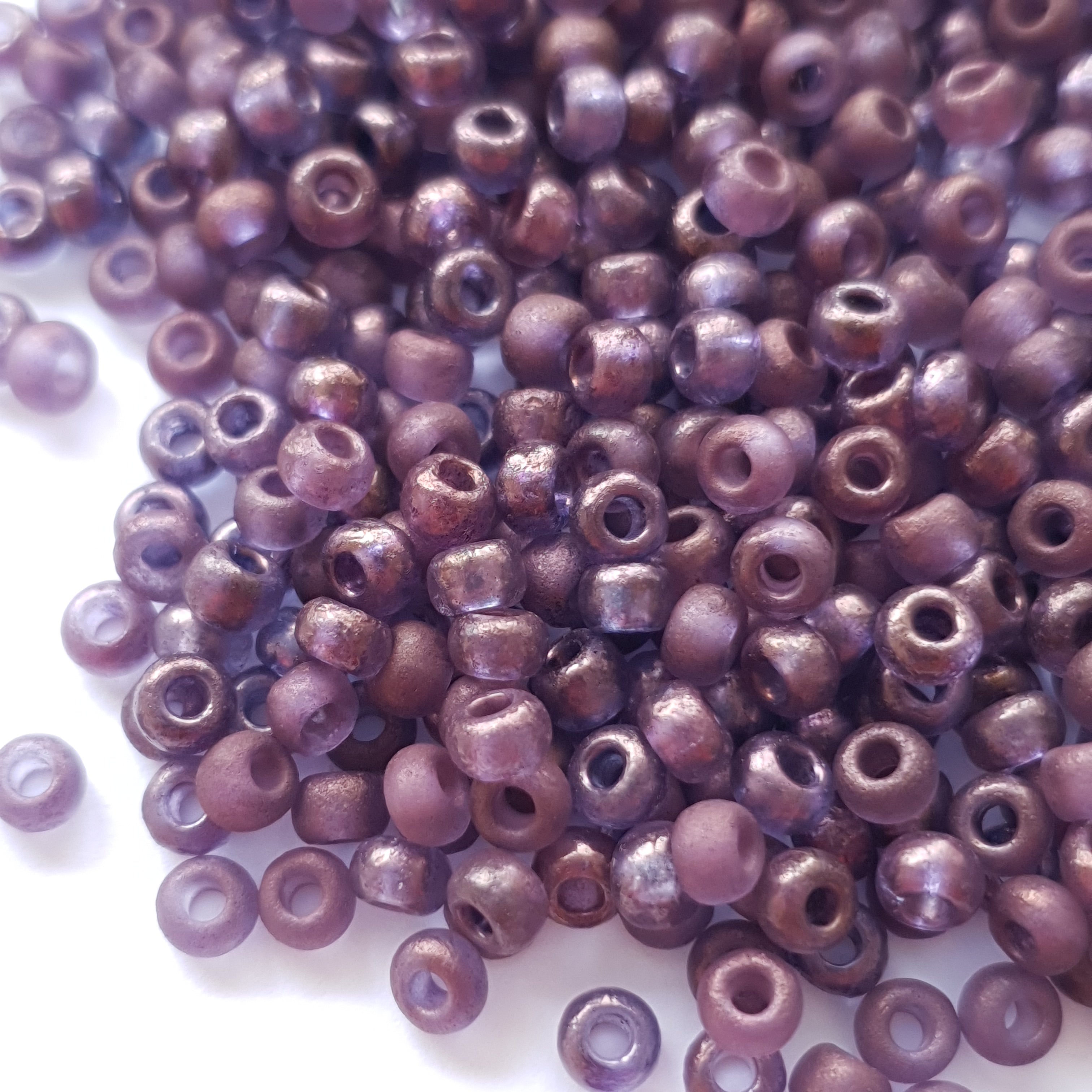 Tsjechische Rocailles 6/0 Etched Crystal Lila Vega Luster 15726E