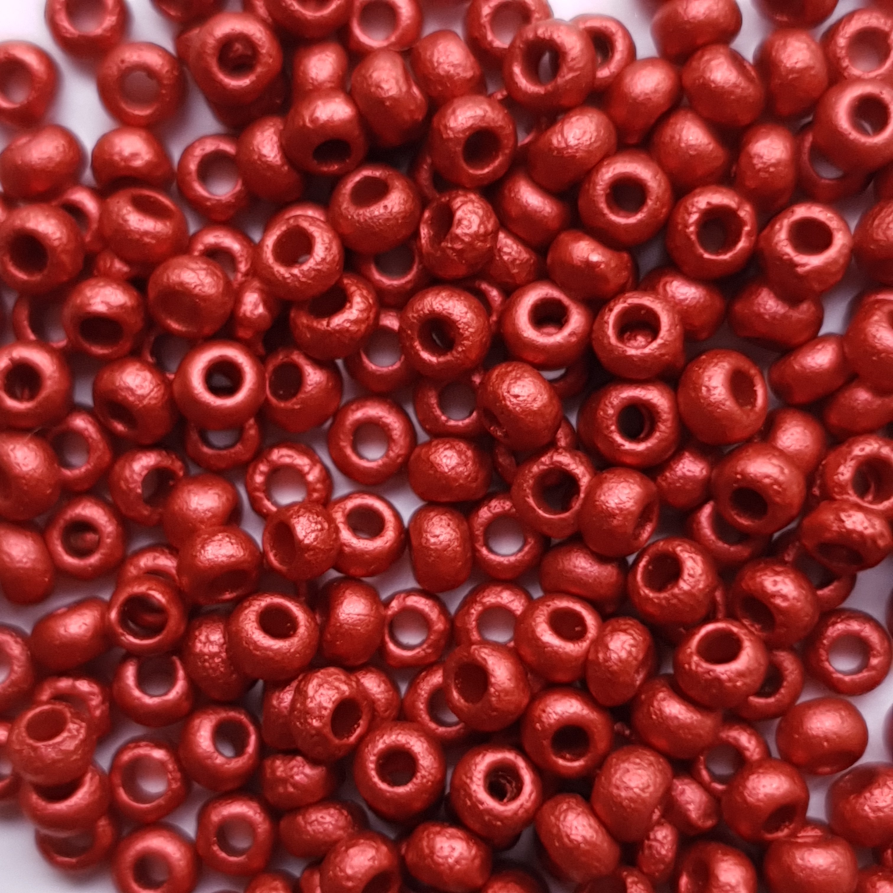 Tsjechische Rocailles 8/0 Etched Lava Red 01890E
