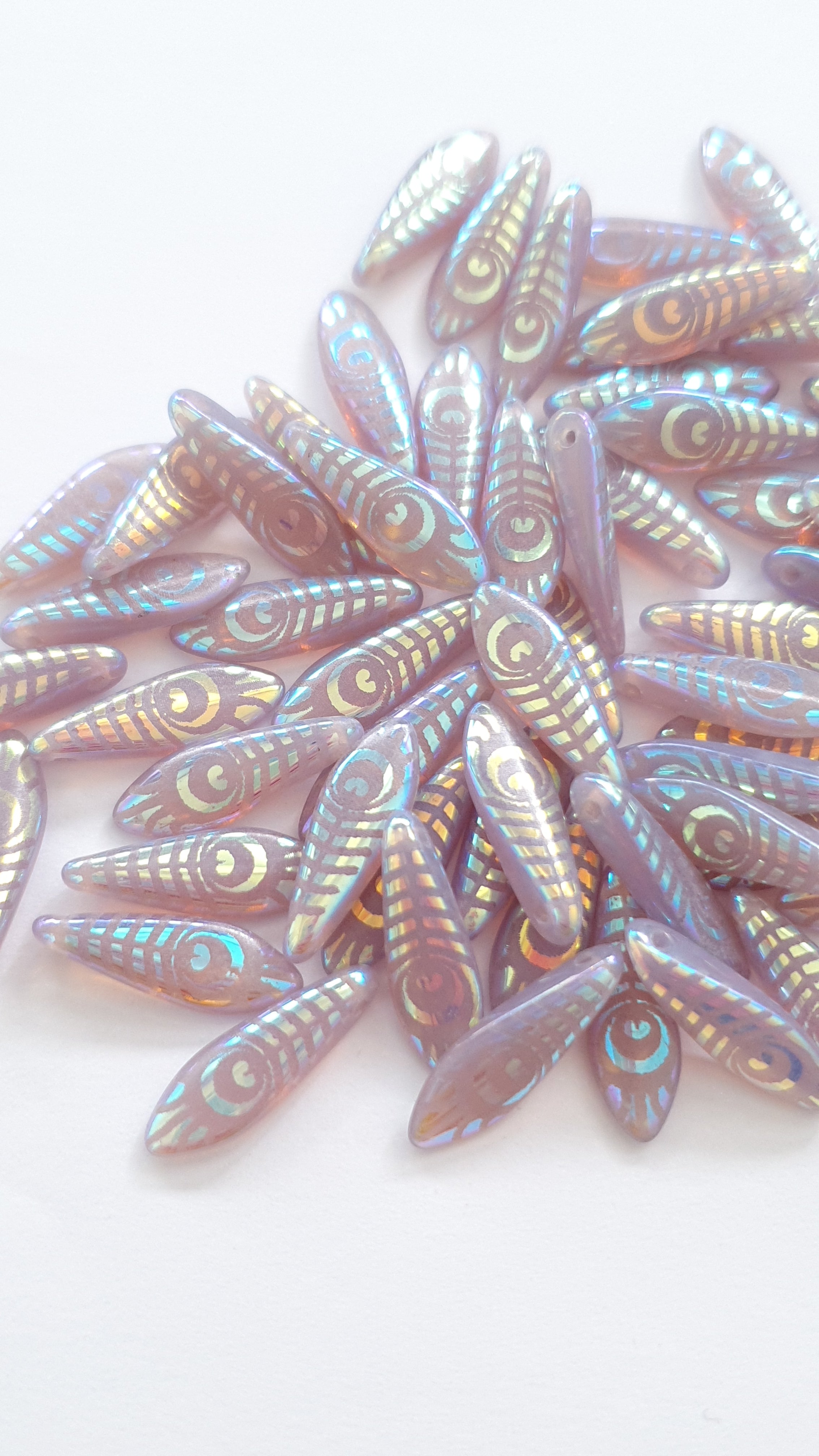 Dagger 5x16mm Laser Cut Purple Opal eye 28703E