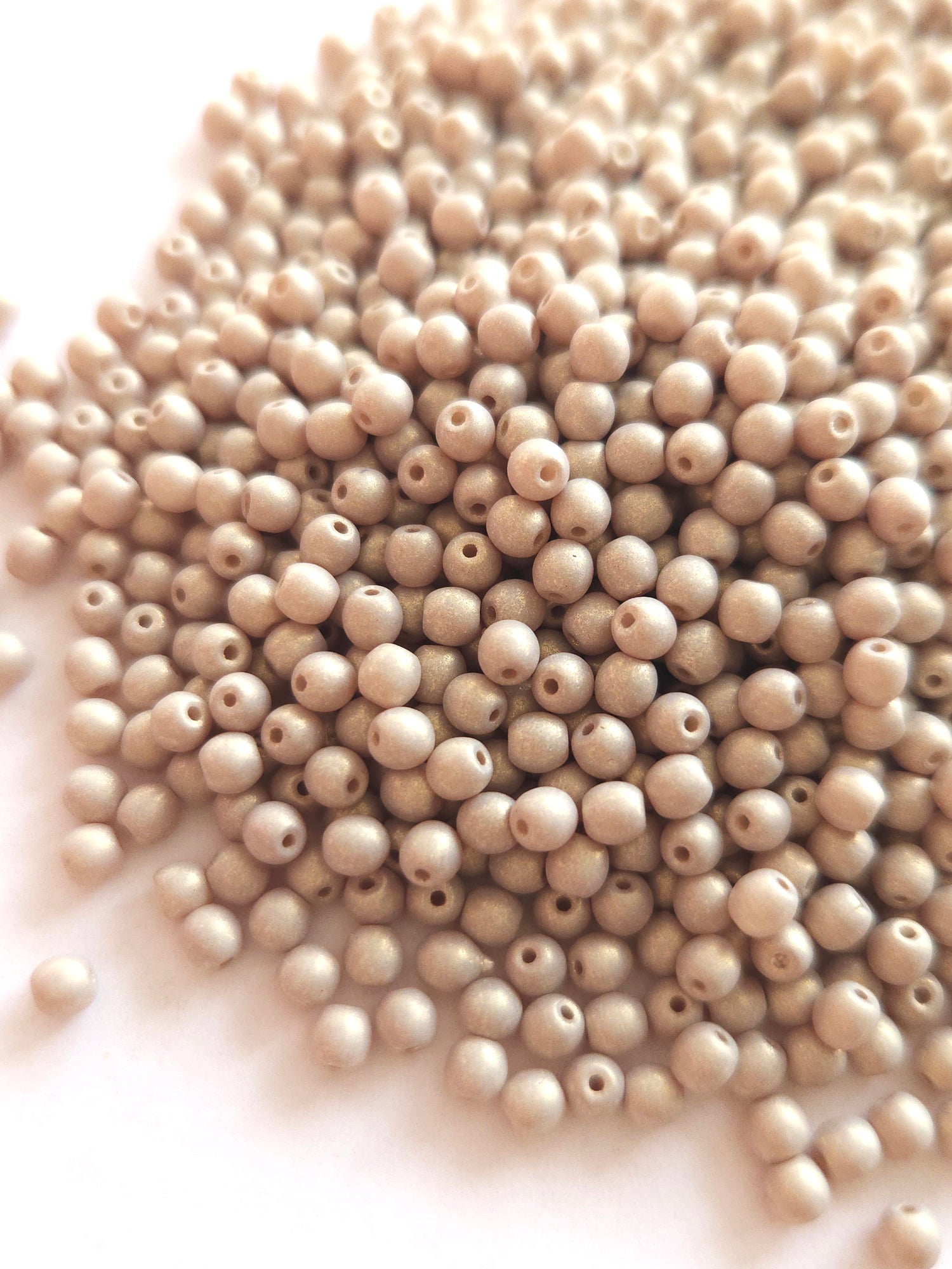 Tsjechische glaskralen 3mm rond &