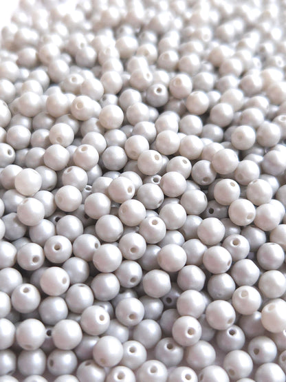 CZ rond 4mm Powdery Pastel Grey