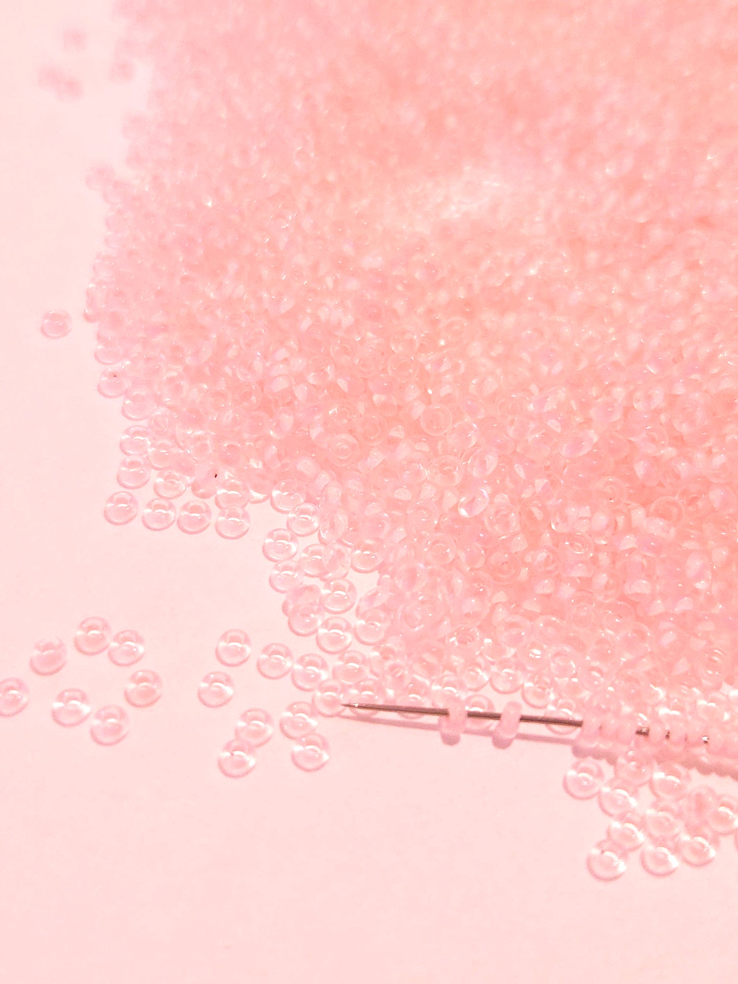 TOHO Demi Round 11/0 Inside color lined Crystal neon Rosaline