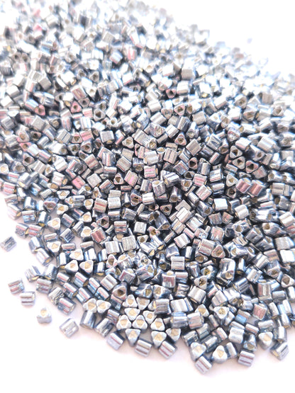 TOHO 8/0 Triangle Beads Galvanized Blue Slate