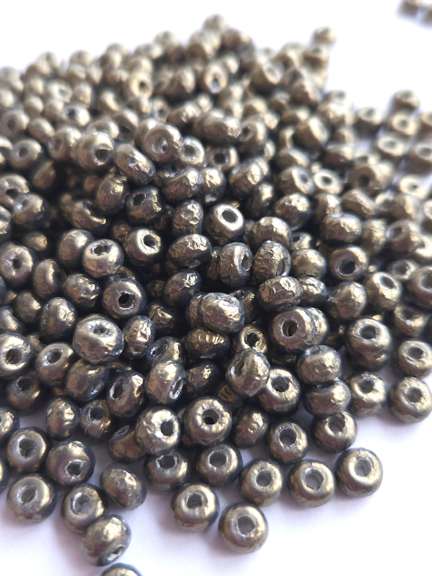 Miyuki Baroque Rocailles 5/0 Dark Olive
