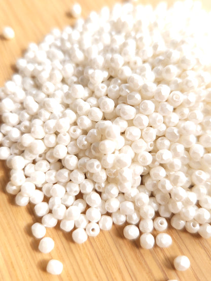 Fire Polished 3 mm Alabaster Pastel White 130st