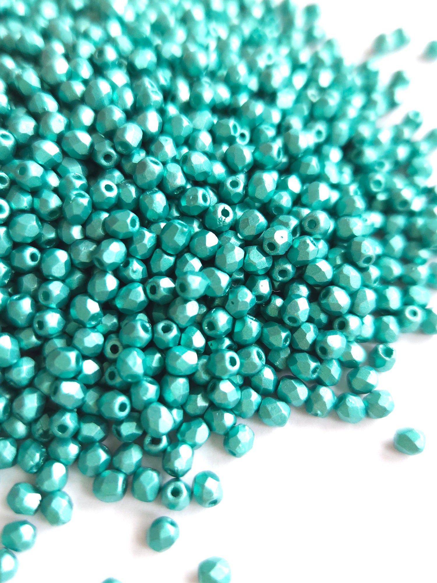 Fire Polished 3mm Metallic Emerald