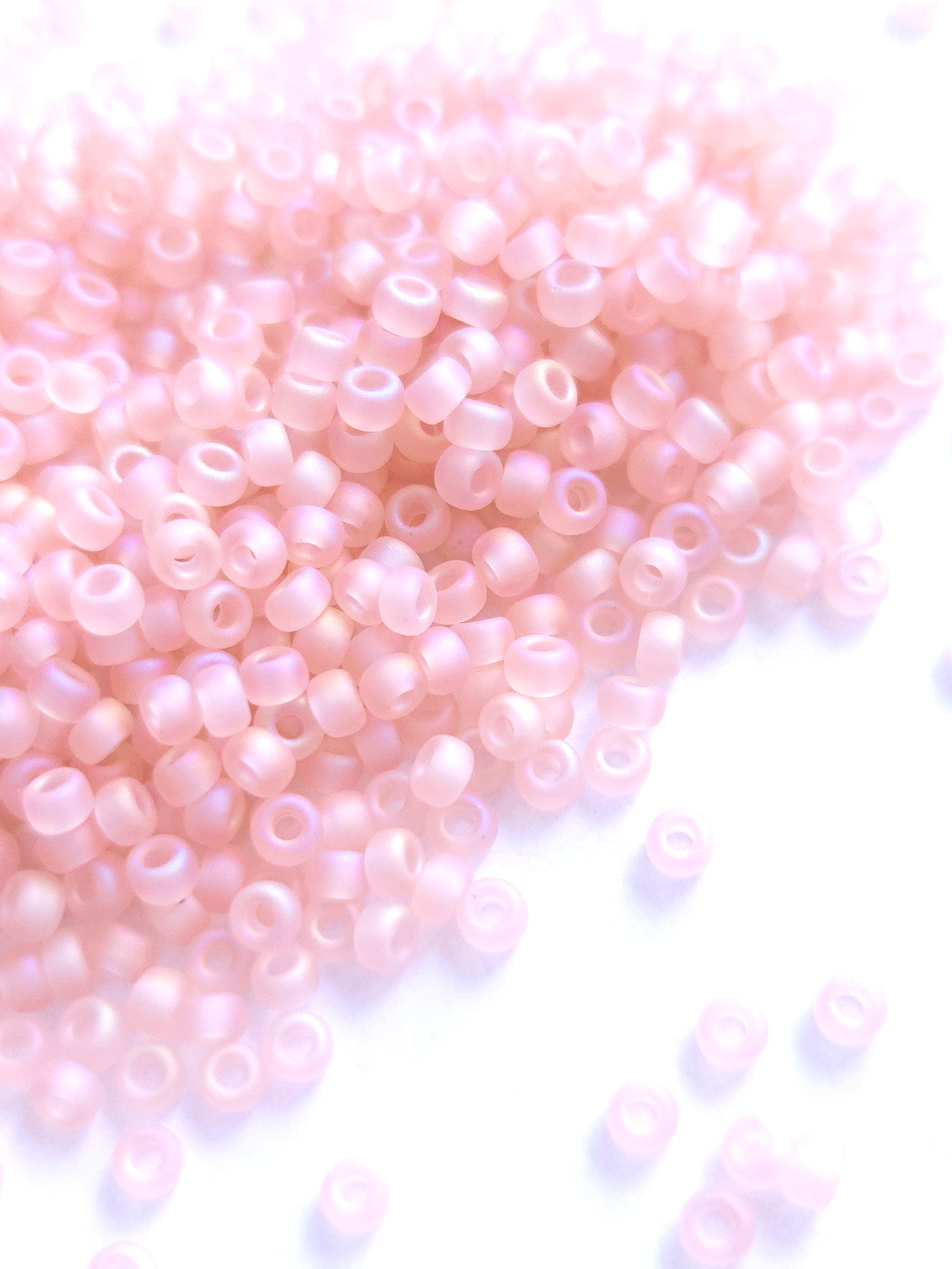 Miyuki Rocailles 8/0 Matte TR LT Tea Rose AB 155FR