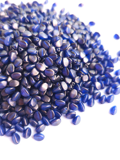 Beukenootje 5x3mm Crystal GT Cerulean Blue