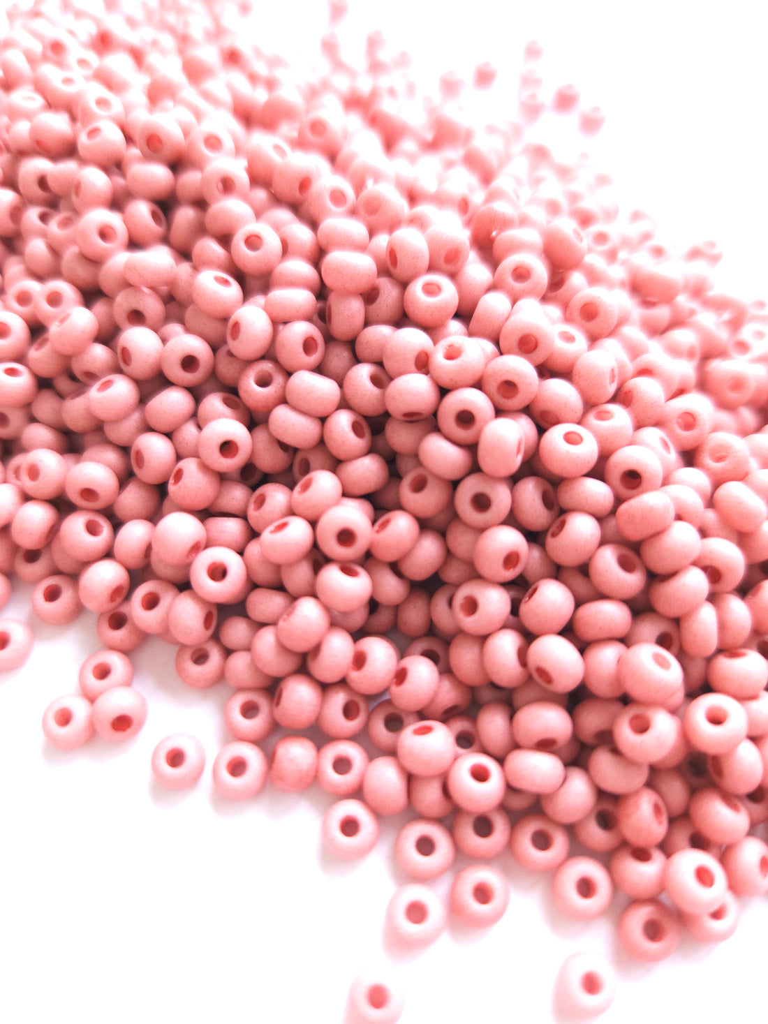 Tsjechische Rocailles 6/0 Pink Rose