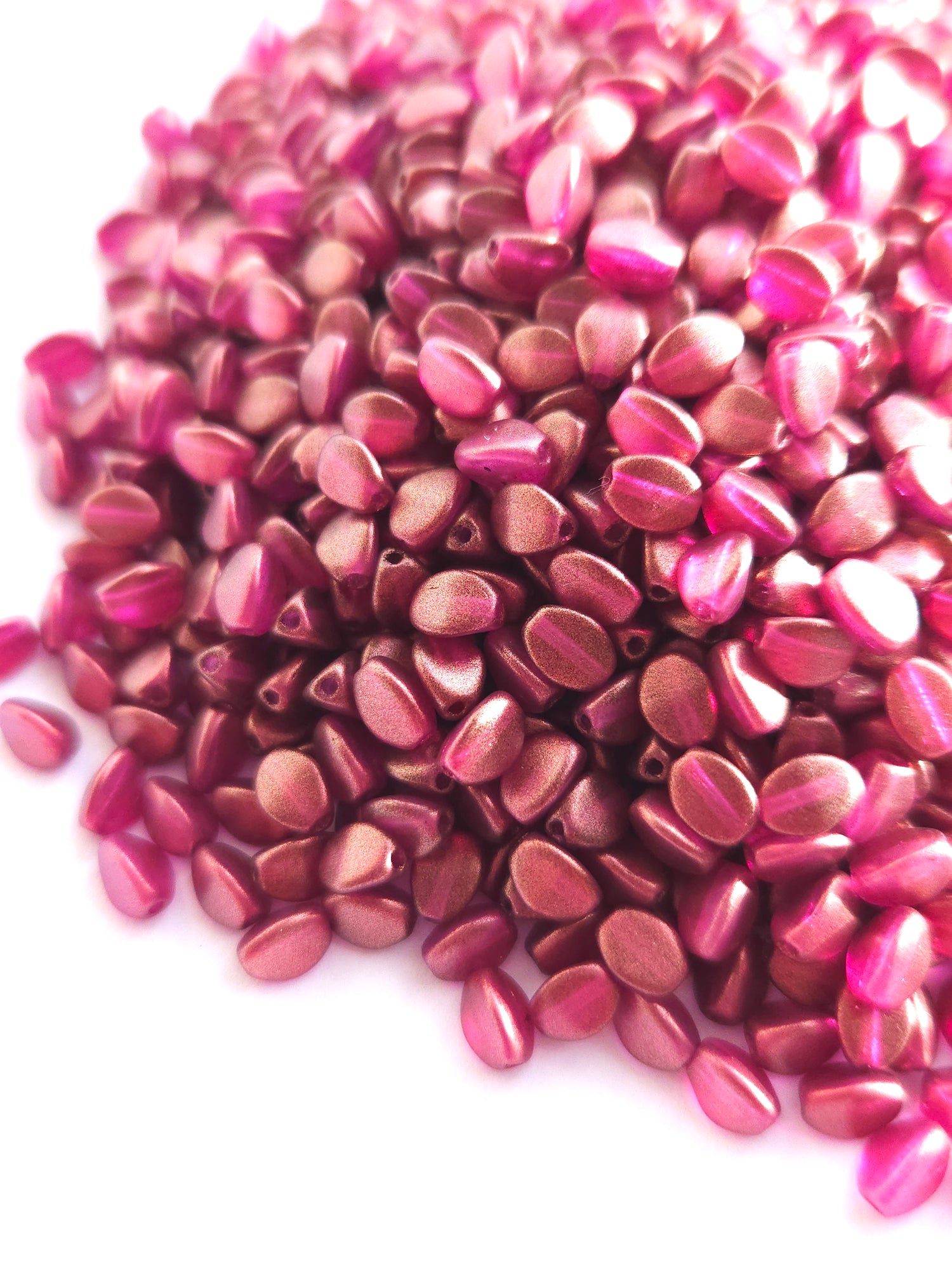 Beukenootje 5x3mm Crystal GT French Rose