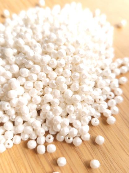 Fire Polished 3 mm Alabaster Pastel White 130st