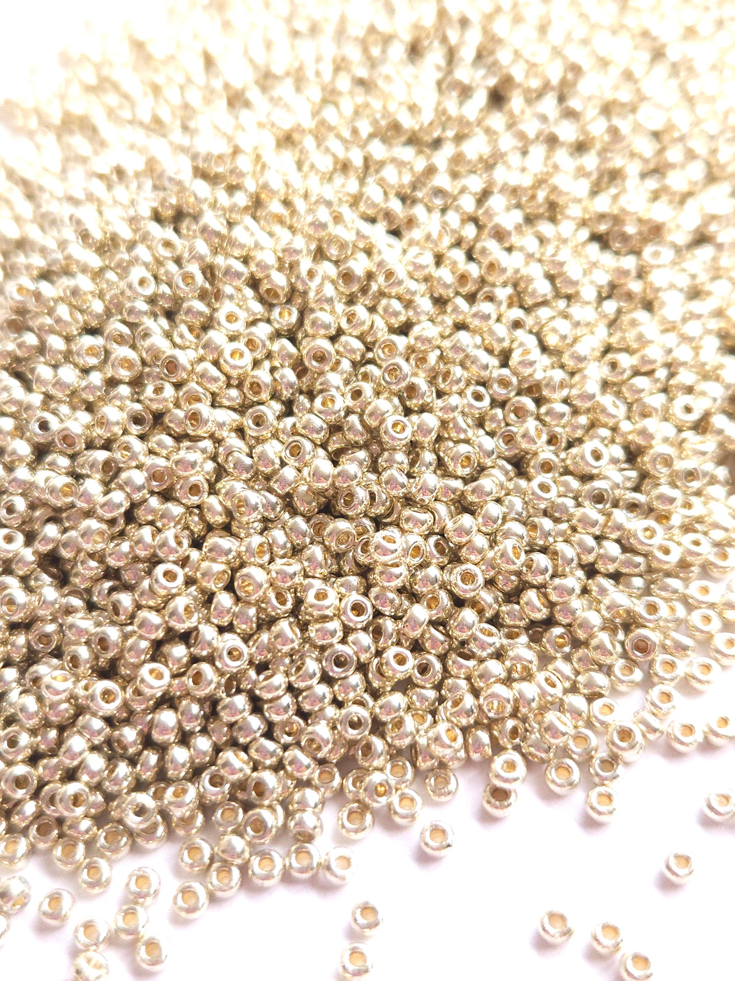 Miyuki Seed Beads 11/0 - Duracoat Galvanized Silver 11- 4201