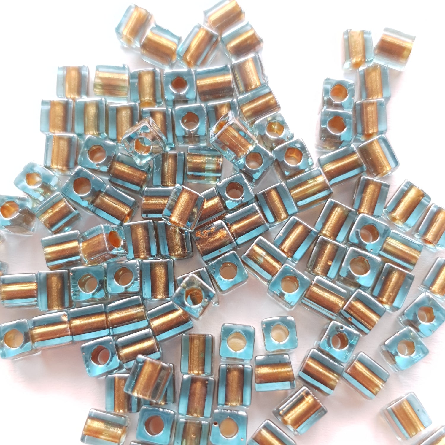 Miyuki Cubes 4mm Color Lined Blue/Brown SB2642