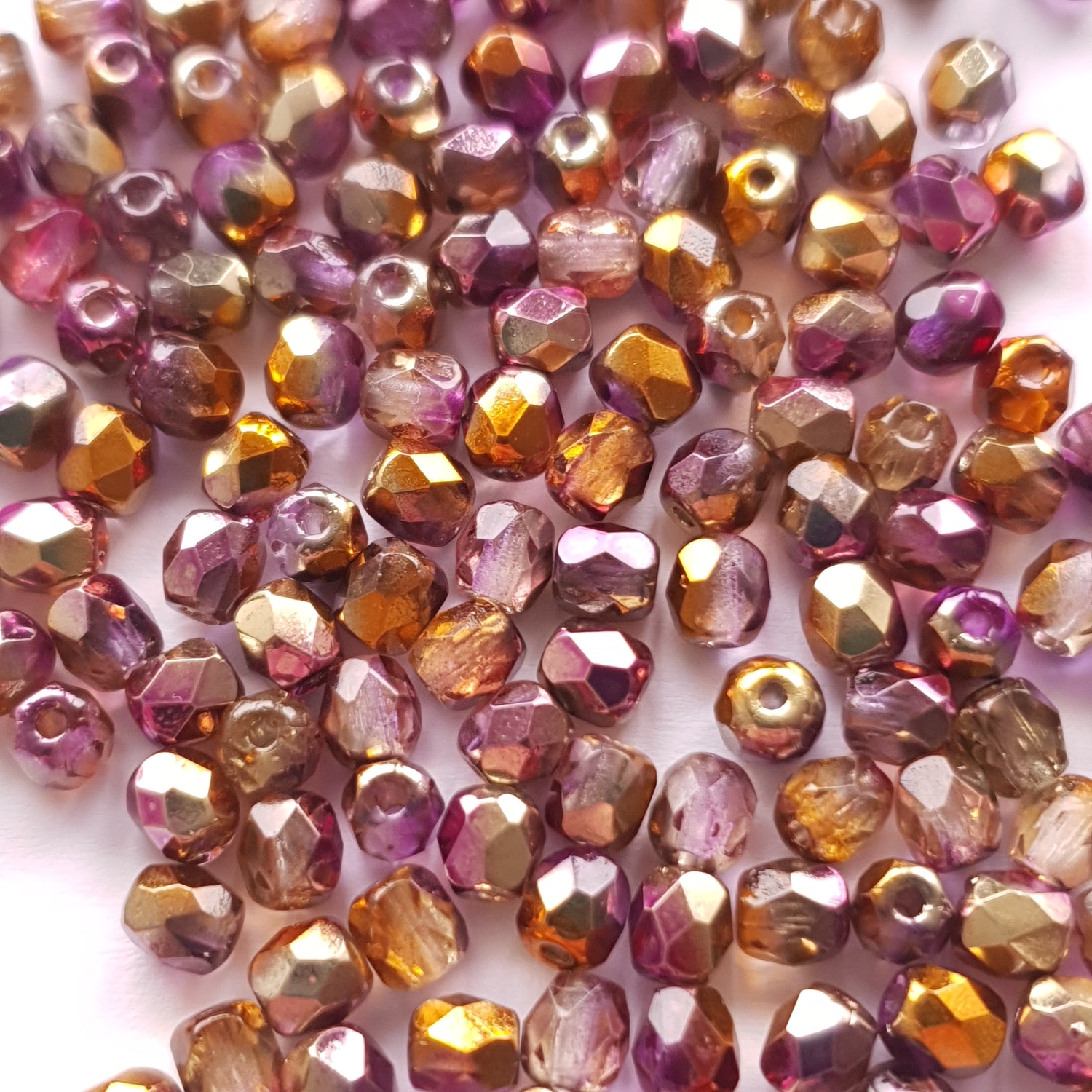 Fire Polished Sunny Magic 4mm Crystal Sunny Magic Embers 98004 60st